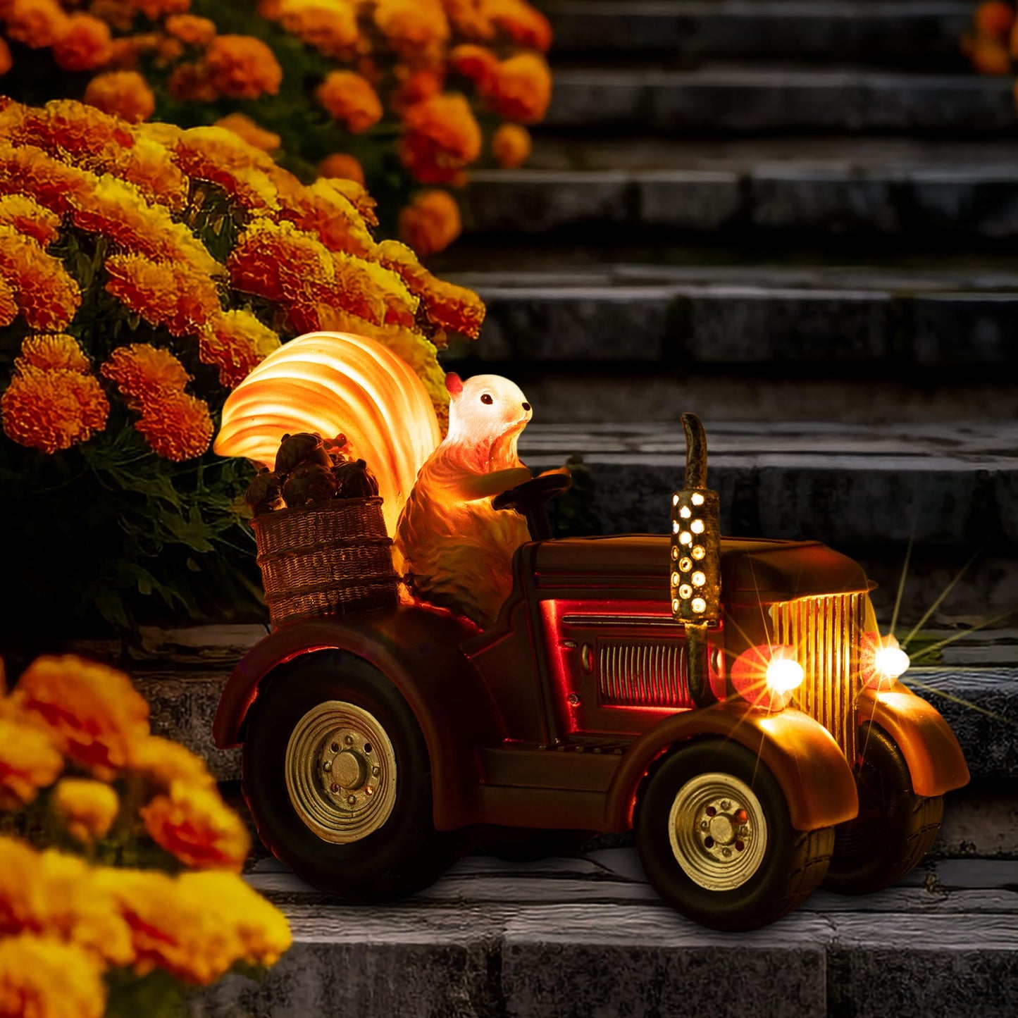 YUETJIN Solar Lighted Squirrel's Farm Tractor Statue, Outdoor Décor for Lawn Garden, Yard, Flower-Pool, Harvest Decoration, Gfit for Father