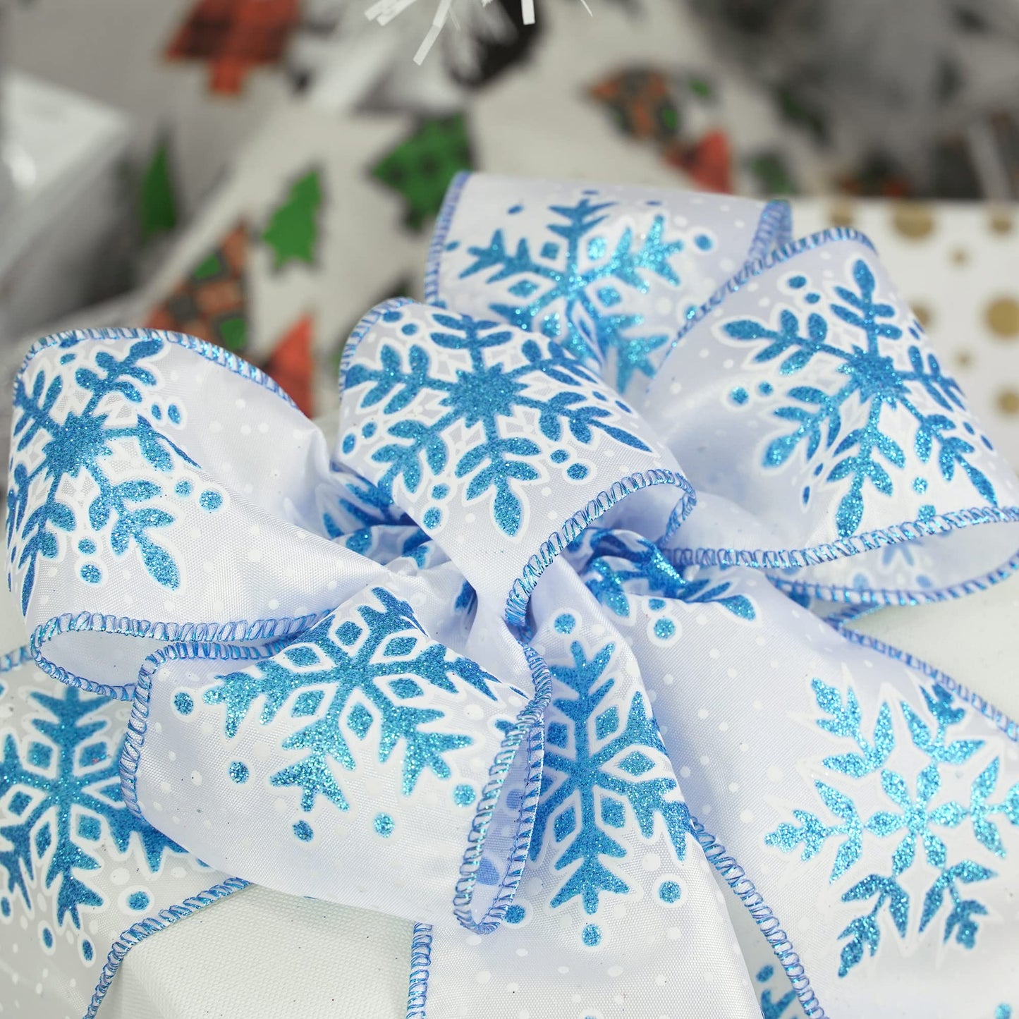 MEEDEE 2.5 Inch White Ribbon with Blue Glitter 10 Yards Wired Snowflake Ribbons Blue and White Ribbon for Christmas Tree, Winter Holiday Decor, Garlands, Wreaths, Gift Wrapping