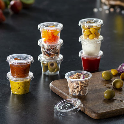 Pantry Value 4 oz. Plastic Cups with Lids [200 Count] Desserts Containers