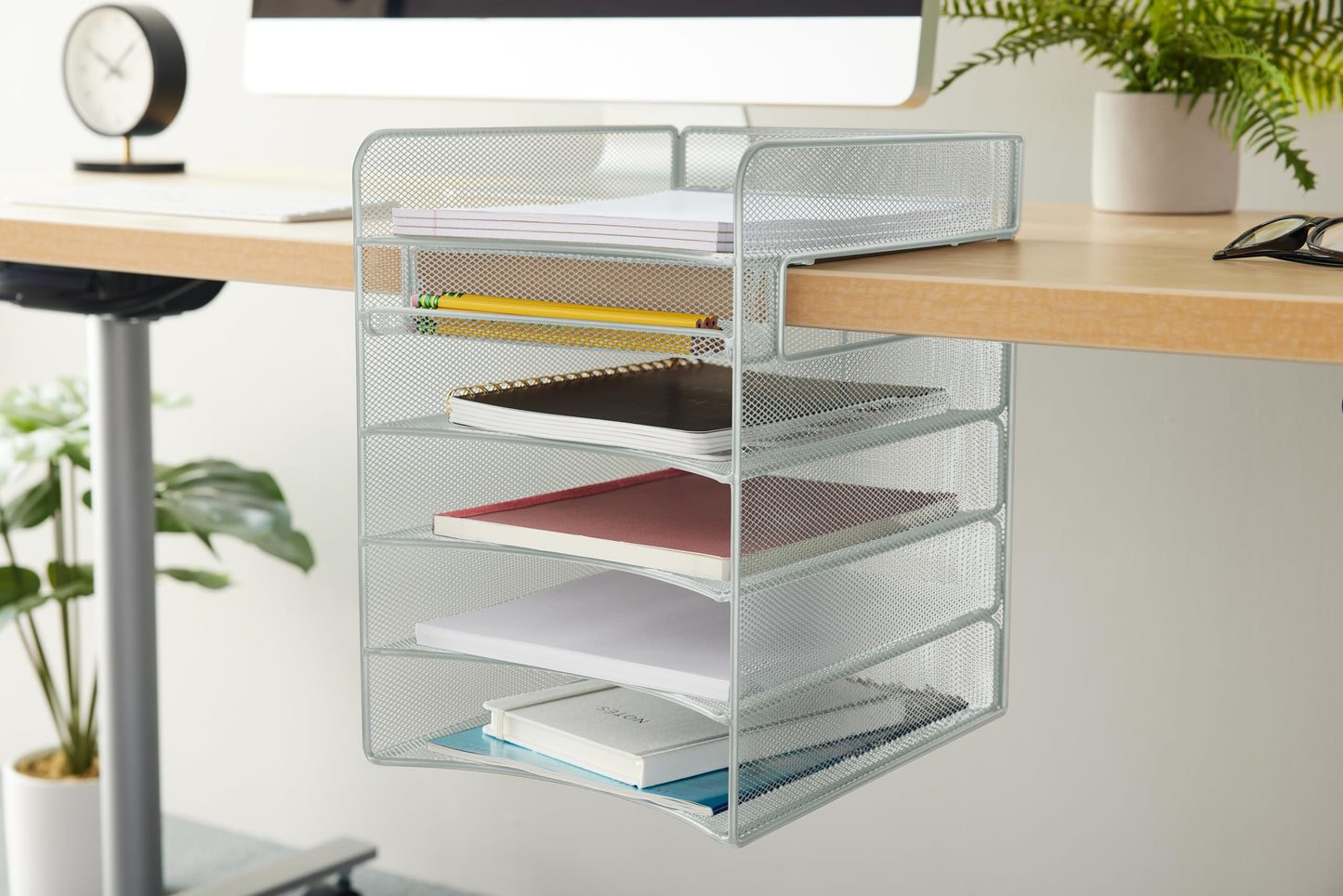 Safco Onyx Hanging Desktop Organizer with 5 Horizontal Trays, Under-Desk Storage. Fits Tables 1.75" Thick and Under, Silver