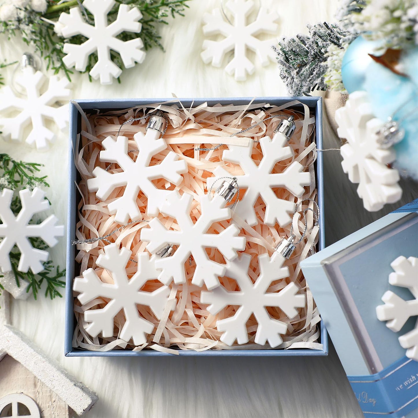 Lunmon 12 Pcs Snowflake Ornaments Christmas 3D Winter Snowflake Hanging Decorations 2.4 Inch Plastic Farmhouse White Snow Flake Ornaments with Rope for Home Xmas Tree Party Decor