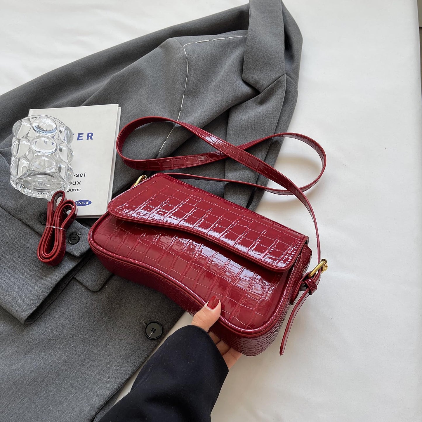 Women's Small Shoulder Bag Clutch Y2KPurse Handbag PU Leather Tote Bag with 2 Removable Straps and Zipper Closure Crossbody Bags (Crocodile red)
