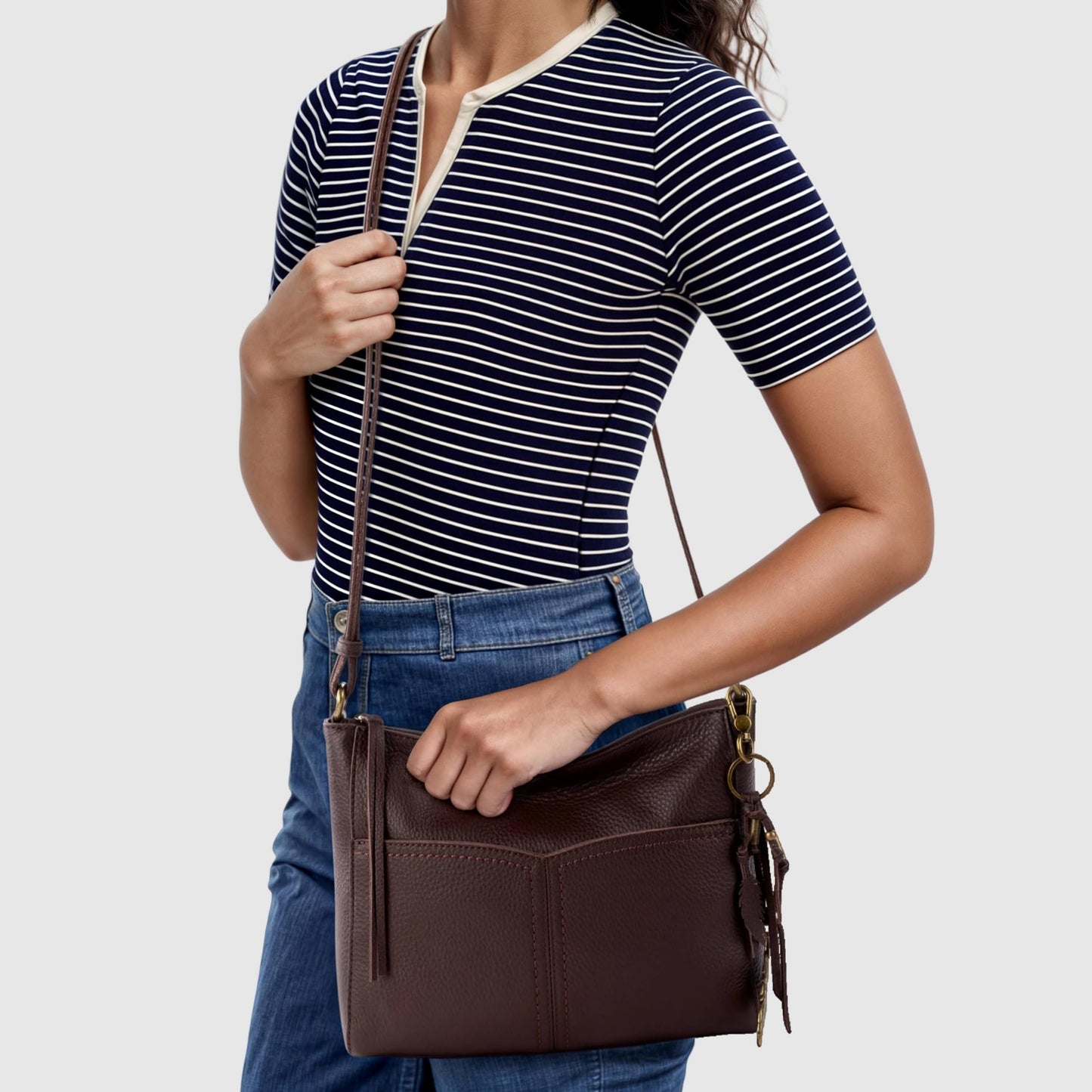 The Sak Womens Alameda Crossbody in Leather, Mahogany, One Size US