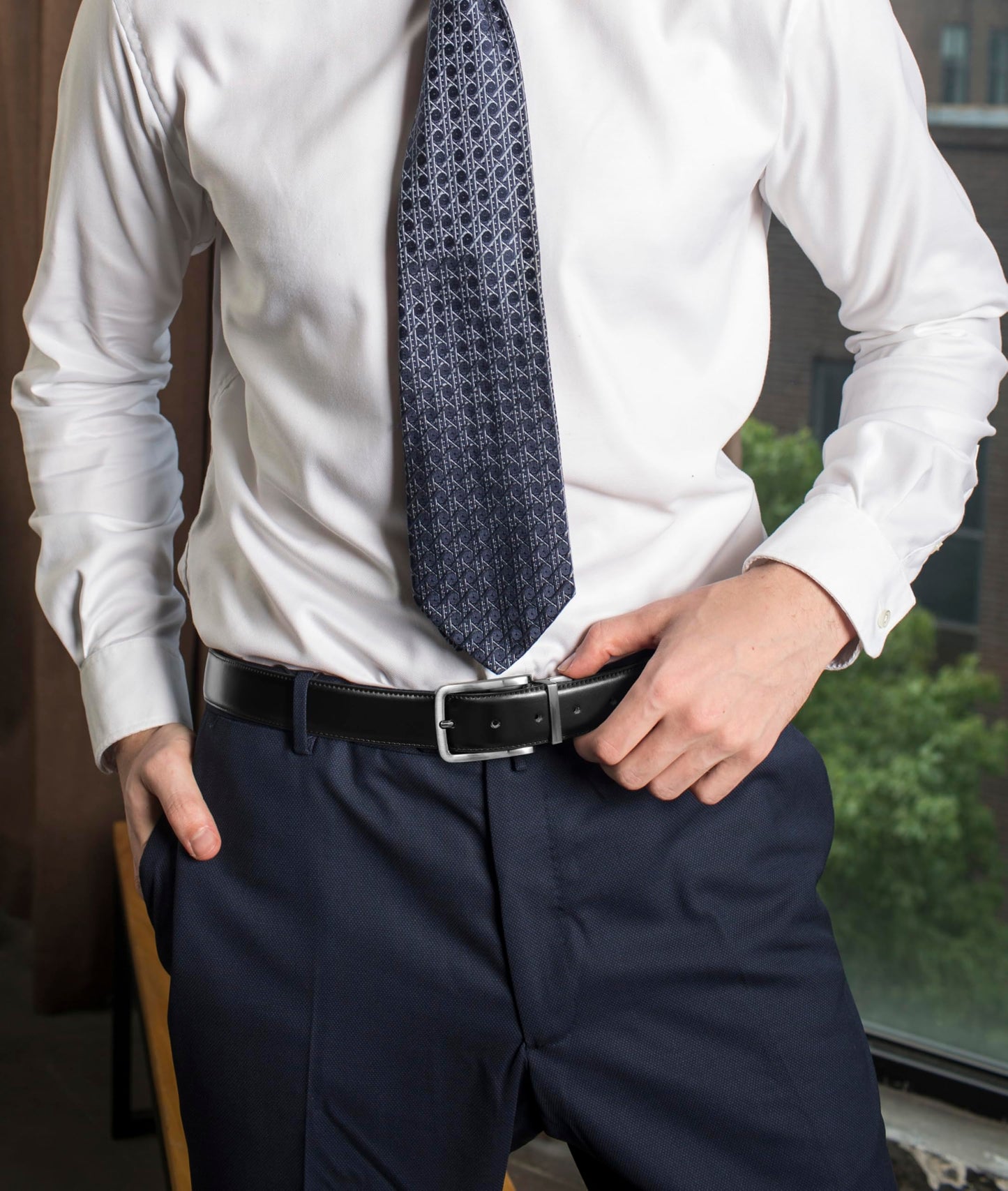 MILORDE Men’s Reversible Leather Belt for Casual Golf Dress Pants Shirts, Double Style - 2 Sides (Black/White - M905, 34)