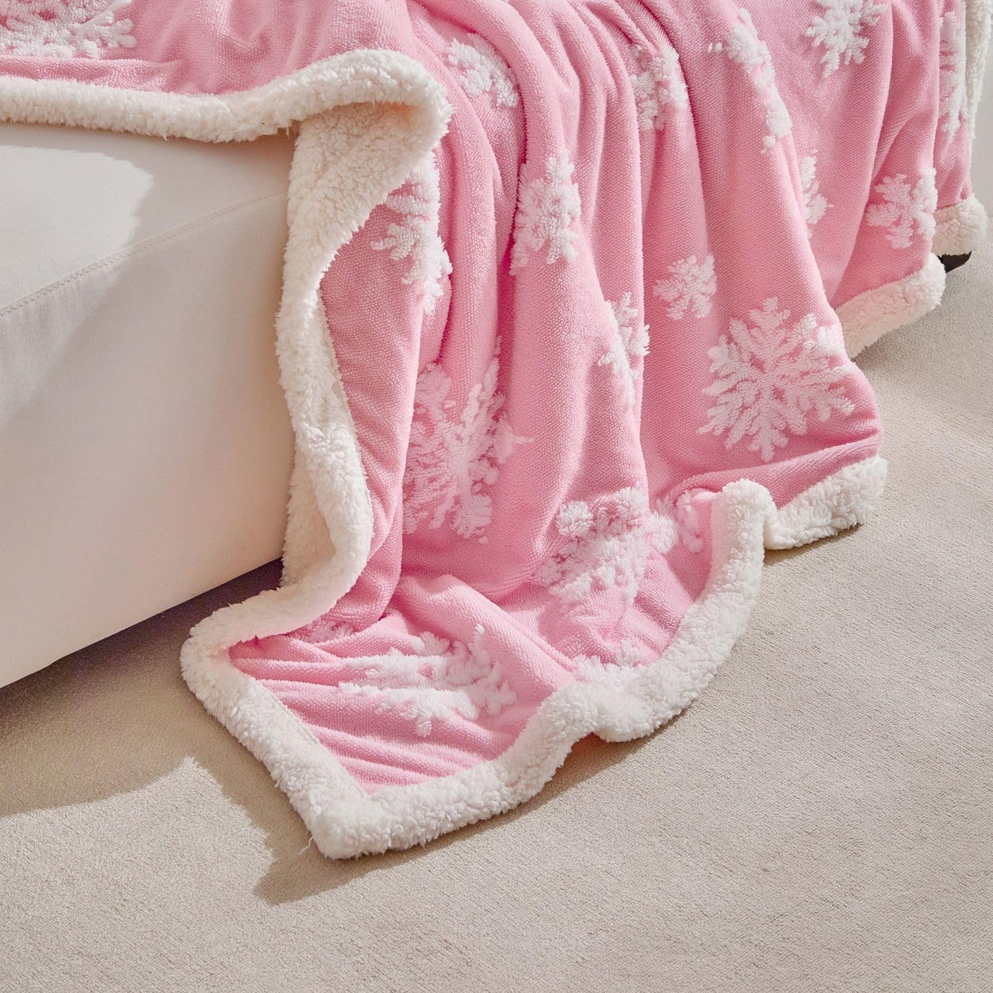 LenLuck Pink Christmas Blanket 50"x60", Soft Flannel Fleece Front & Sherpa Back, Snowflakes Throw Blanket for Couch, Fluffy Fuzzy Blanket, Christmas Decor Gift for Women, Men