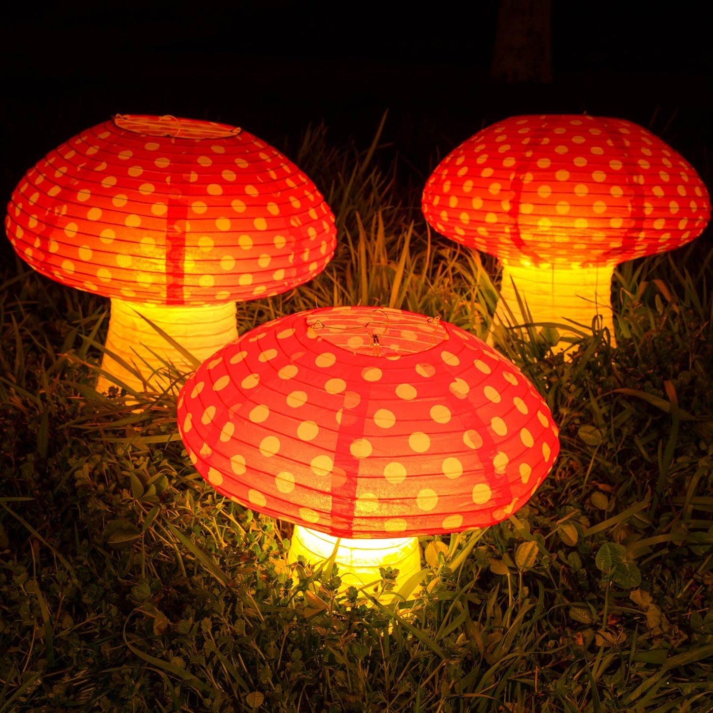 6Pcs Mushroom Lantern, 3D Mushroom Ornament Wonderland Theme Party Supplies for Nursery Garden Christmas Halloween Party Decoration 7.89 x 7.29inch(Orange-red)