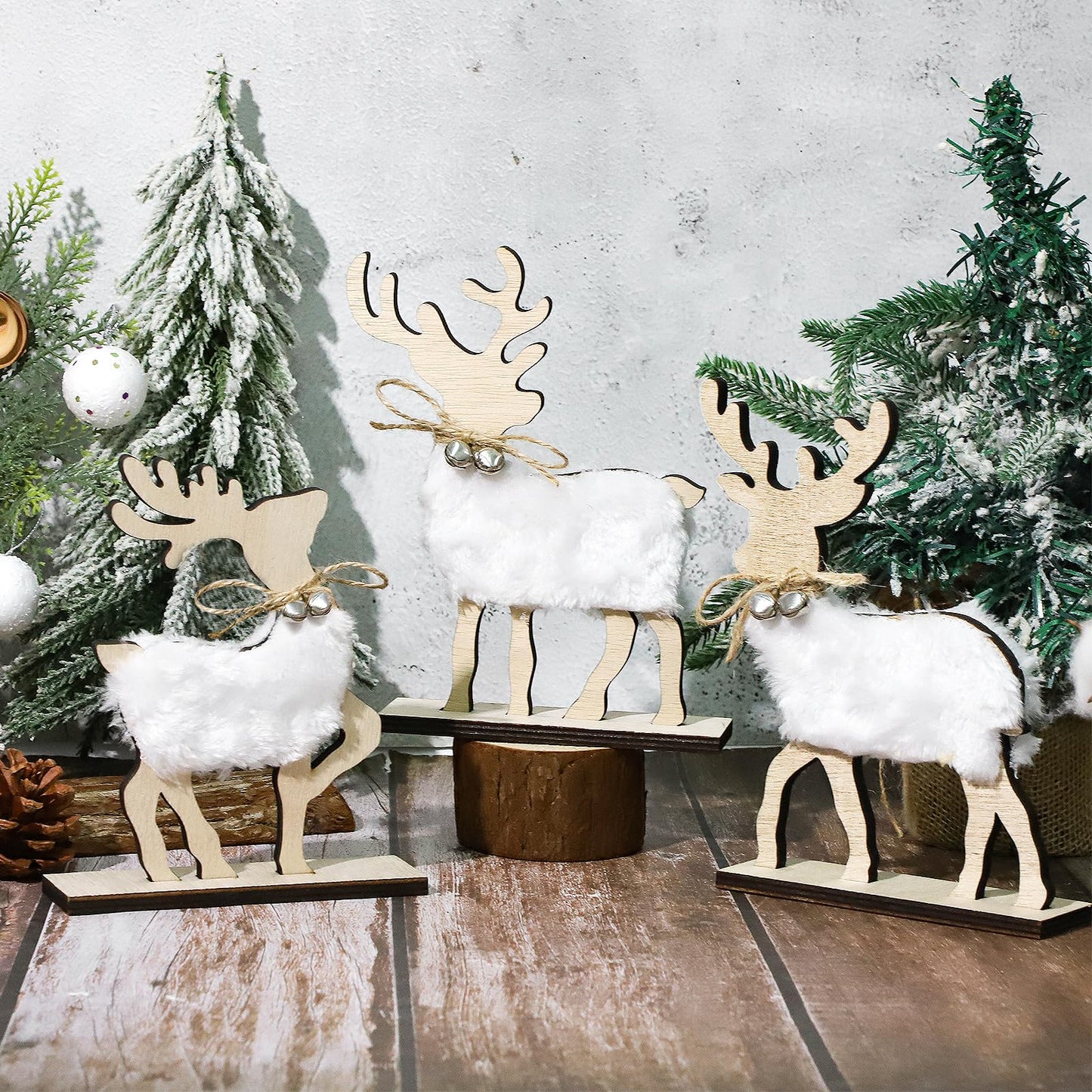 COCHIE Cute Christmas Tiered Tray Decor Indoor, Wooden Reindeer Christmas Tabletop Decorations and Xmas Tree Centerpiece, Reindeer Sign Standing Elk Decor for Home Party Decorations (Fur)