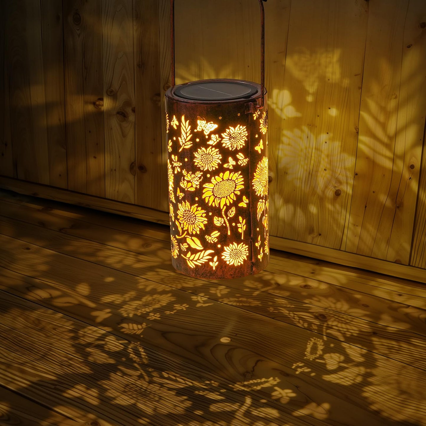 Homemory Solar Lanterns Outdoor Waterproof Birthday Gifts for Women Mom Grandma Sunflower, LED Solar Lights Metal Decoration Outside for Yard, Patio, Backyard, Porch, Lawn