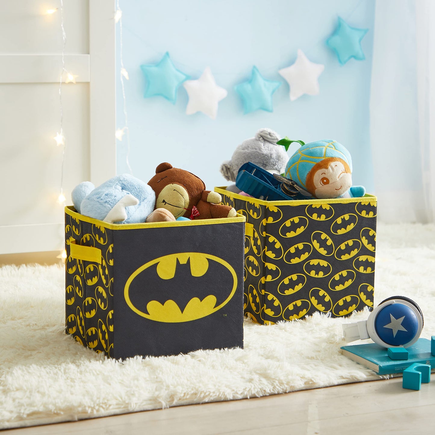 Batman Collapsible Storage Cubes – Set of 2 Foldable Fabric Bins for Kids – Organizer Boxes with Iconic Logo – Closet & Toy Storage – Black Superhero Cube Containers