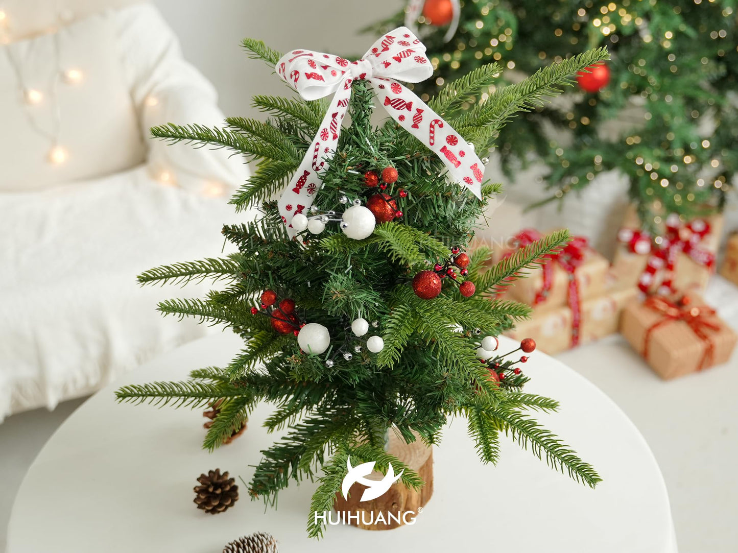 HUIHUANG Candy Cane Christmas Velvet Ribbon 1 inch White Velvet Ribbon with Red Candy Cane Print Ribbons for Gift Wrapping, Tree Ornaments, Wreaths, Garlands, Home Decor- Continuous 10 Yards