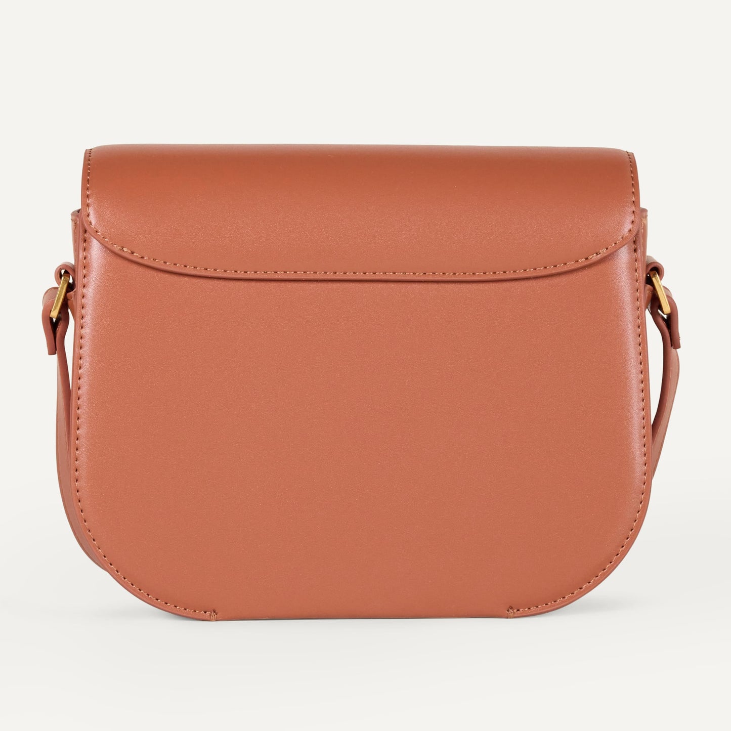 Amazon Essentials Women's Vegan Leather Crossbody Flap Bag with Adjustable Strap, Tan, One Size