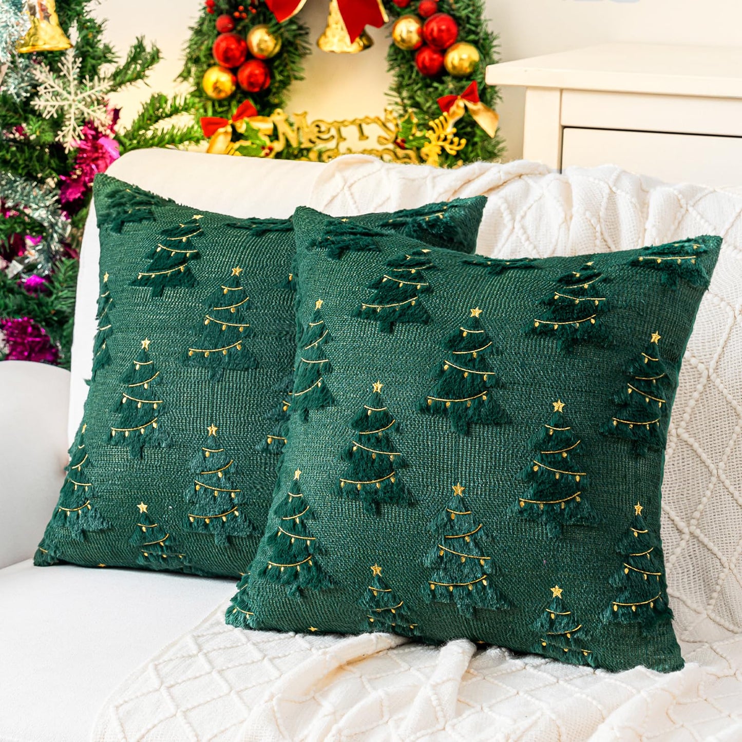 ZSkogur Christmas Throw Pillow Covers 18x18 Set of 2, Christmas Tree Decoration Cushion Covers Soft Faux Fur Pillow Cases for Sofa Couch Bed Winter Holiday Festivals Home Decor, Green(Star)