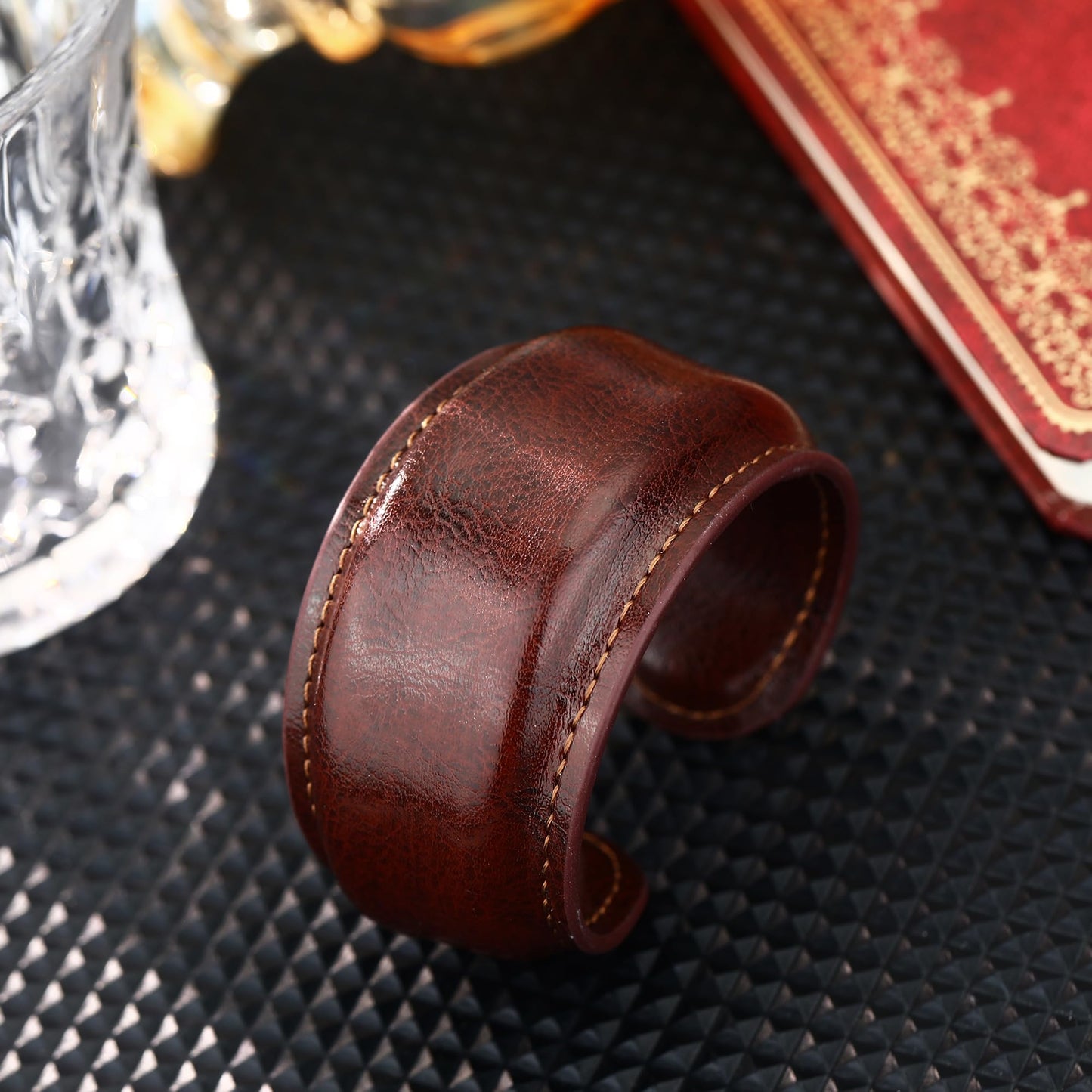 EVEYE 2026 Vintage Brown Leather Cuff Bracelet, Wide Leather Open Bangle, Retro Wristband Jewelry for Men Women