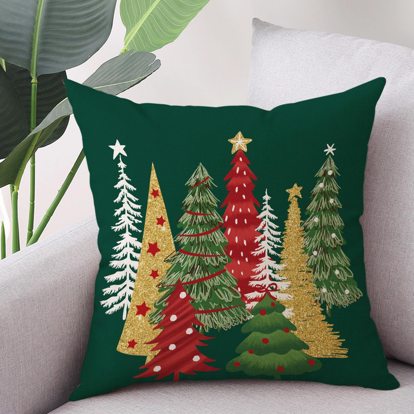 Coeufuedy Green Christmas Throw Pillow Covers 18 x 18 Inch Set of 2 Xmas Tree Christmas Winter Holiday Decorative Cushion Case for Sofa Couch Home Decor