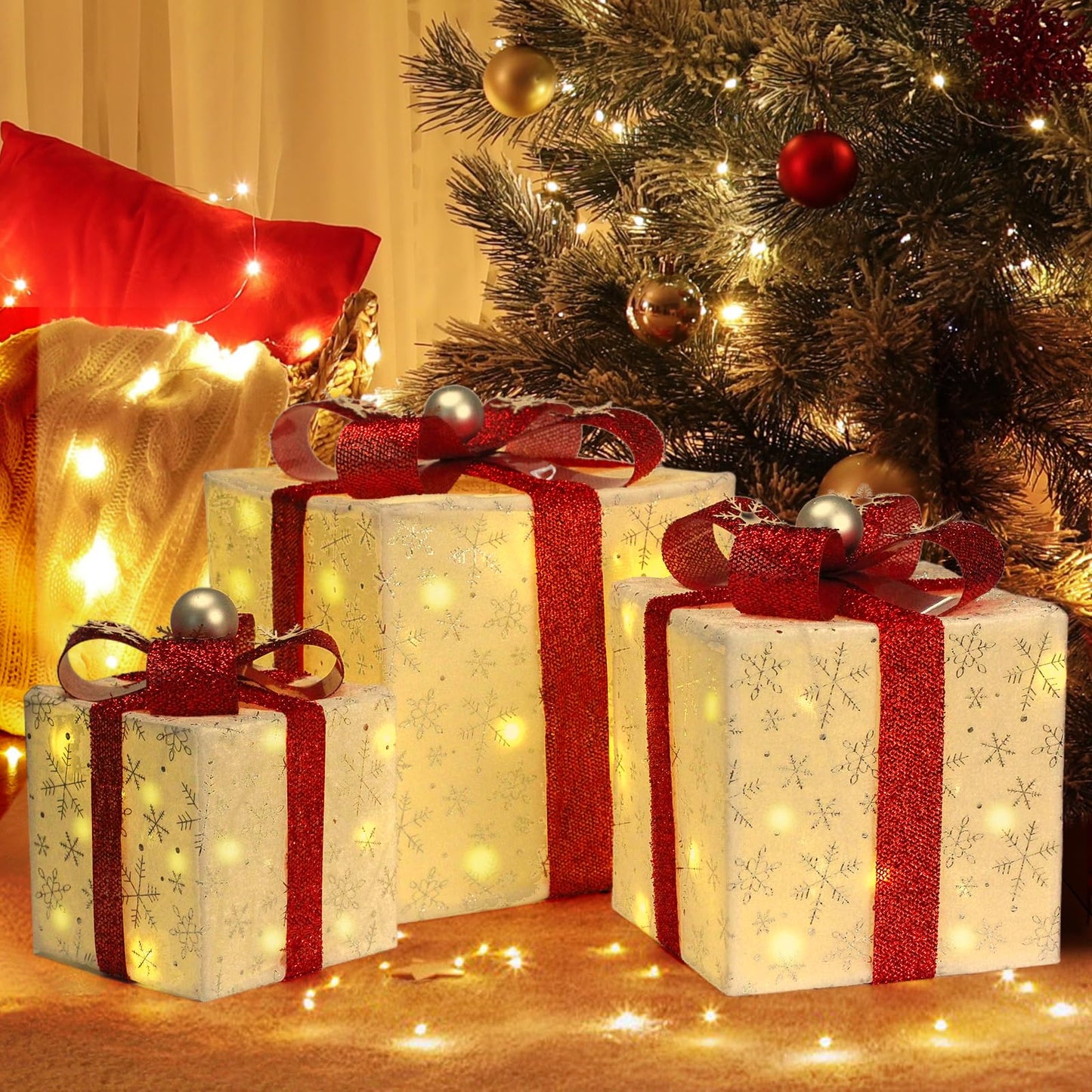 Set of 3 Christmas Lighted Gift Boxes, 60 LED Christmas Lighted Gift Boxes, Presents Box with Silver Christma Ball Ornaments for Xmas Tree, Yard, Home, Indoor Outdoor Holiday Decor