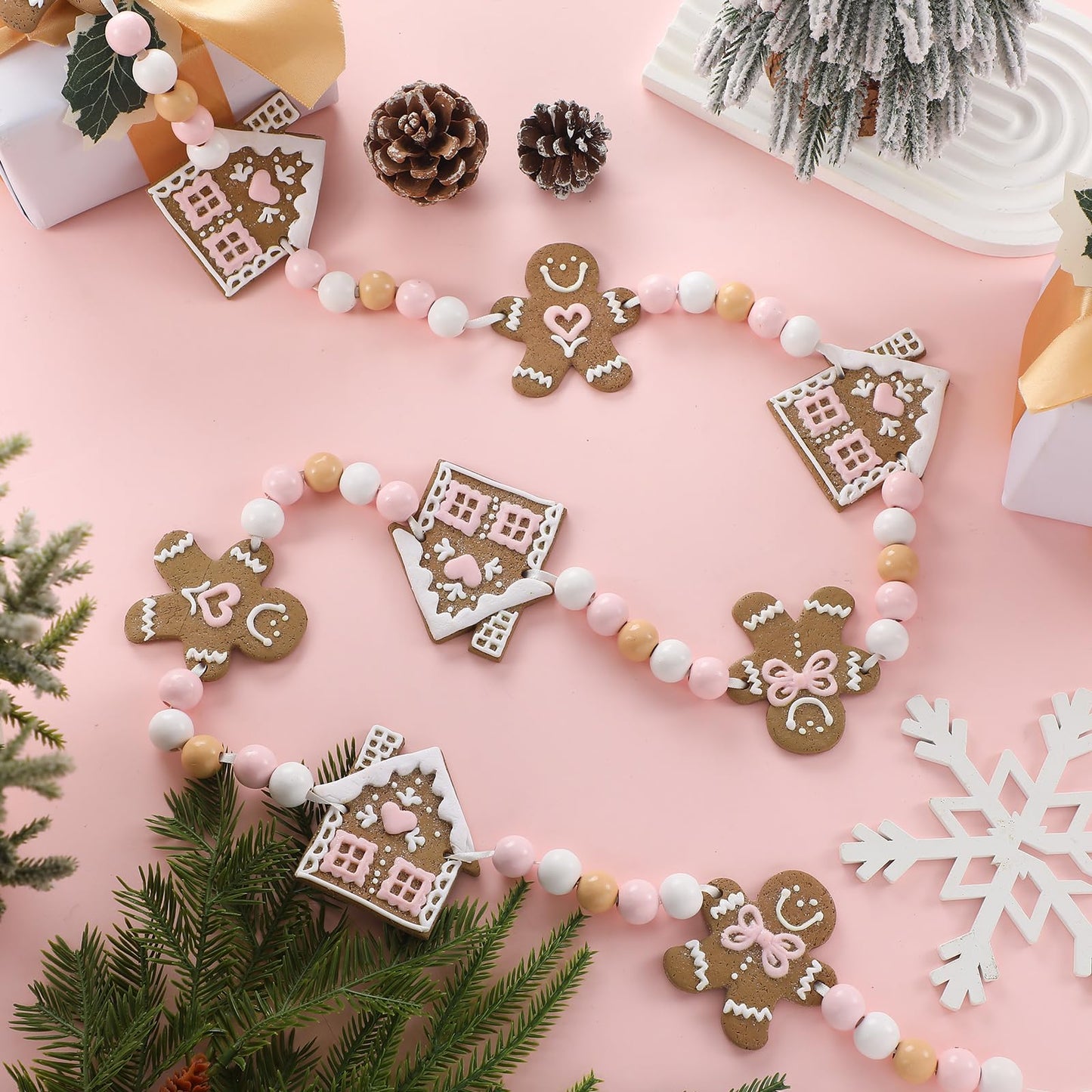 AceOrbit 8.2ft Christmas Gingerbread Man Garland Pink Polymer Clay Christmas Gingerbread Man Banner Farmhouse Xmas Wooden Beads Hanging Ornaments for Xmas Holiday Mantel Fireplace Window Wall Decor