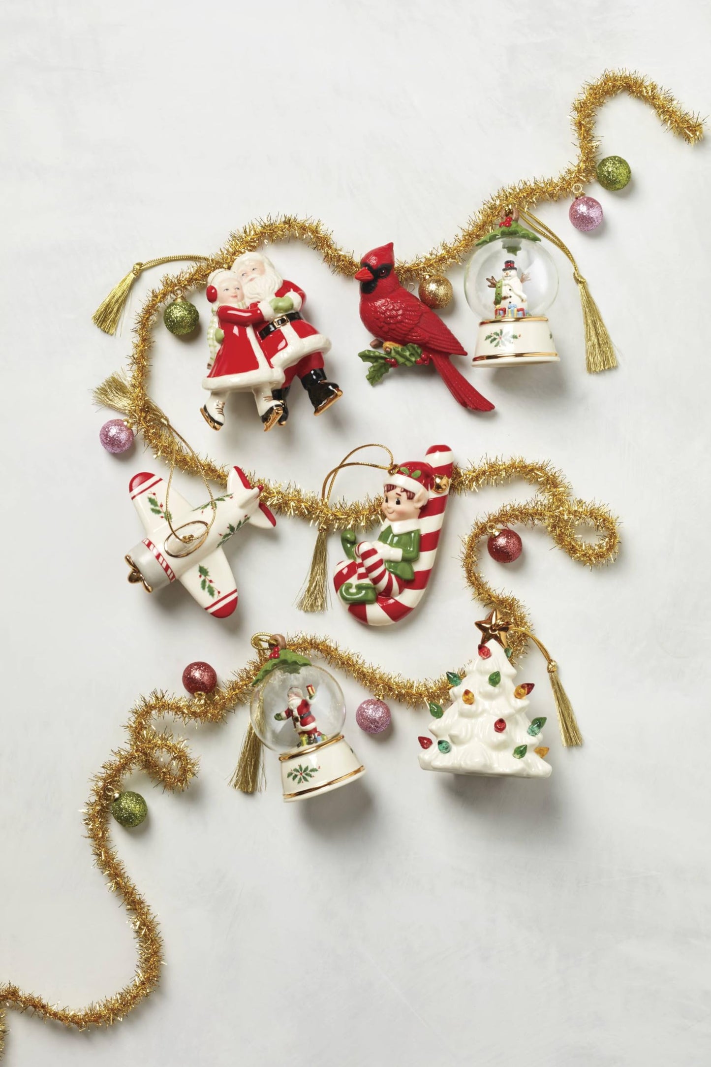 Lenox 893580 Treasured Traditions Light-Up Tree Ornament