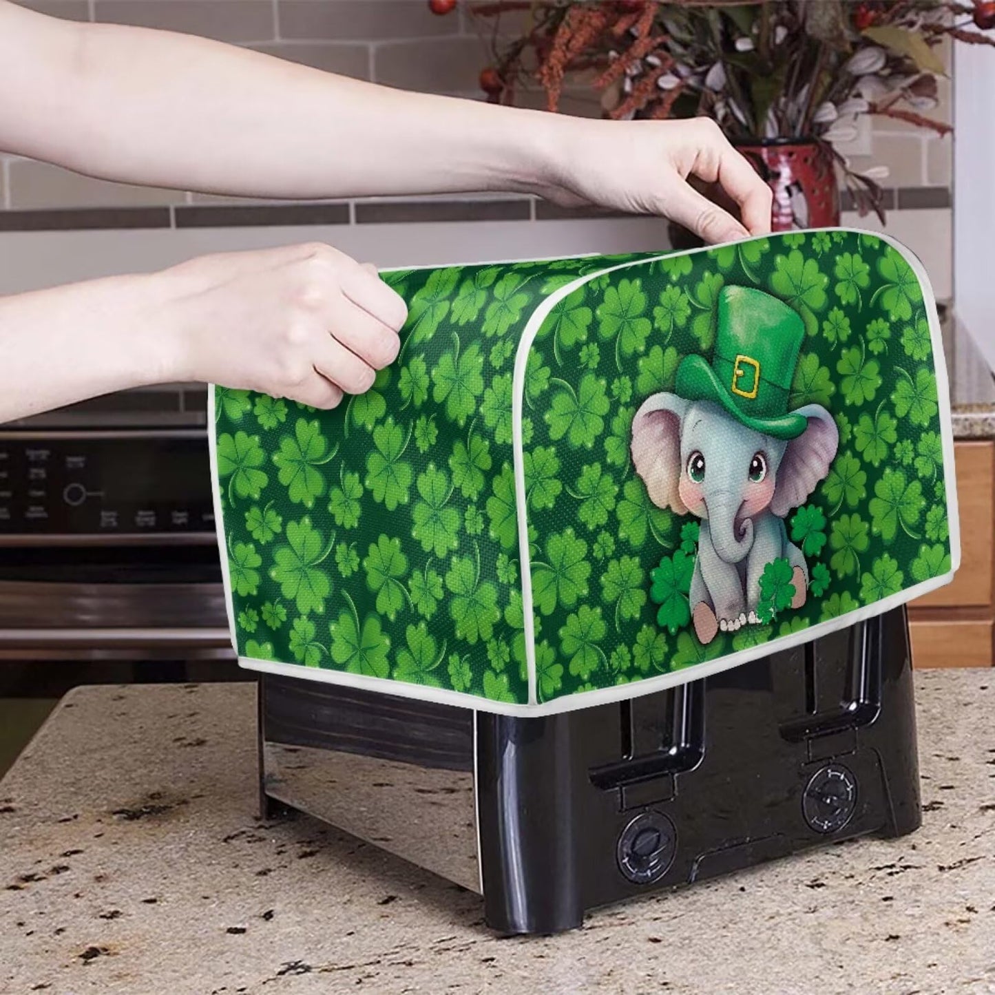 ASQVTIFE Shamrock Toaster Oven Cover for 4 Slice Kitchen St.Patrick Day Decor Elephant Toaster Oven Cover Fits for Most Standard 4 Slice Toasters Kitchen Food Dust Covers
