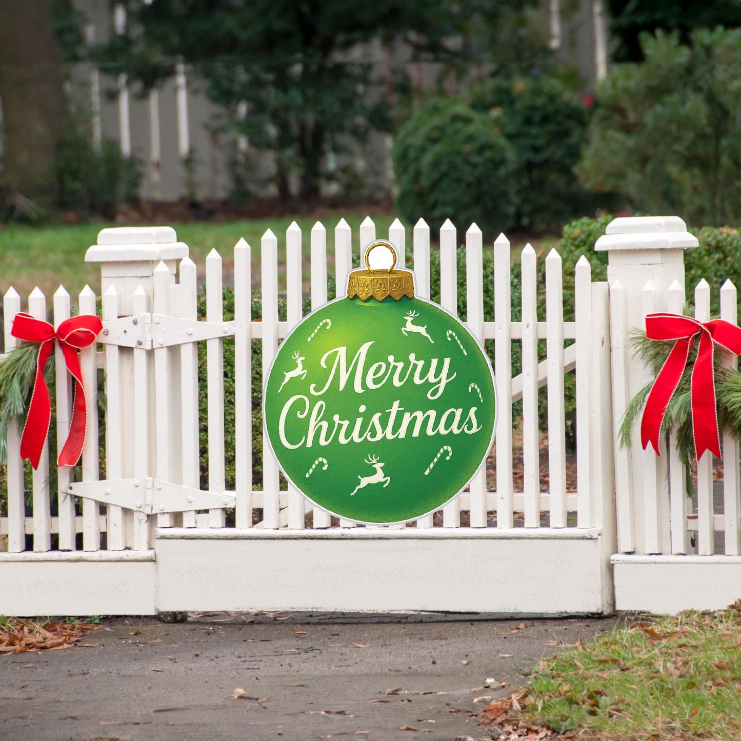 Merry Christmas Green Ornament Classic Yard Sign for Home Decor and Lawn Decoration With Stakes, Green Merry Christmas Sign Tree