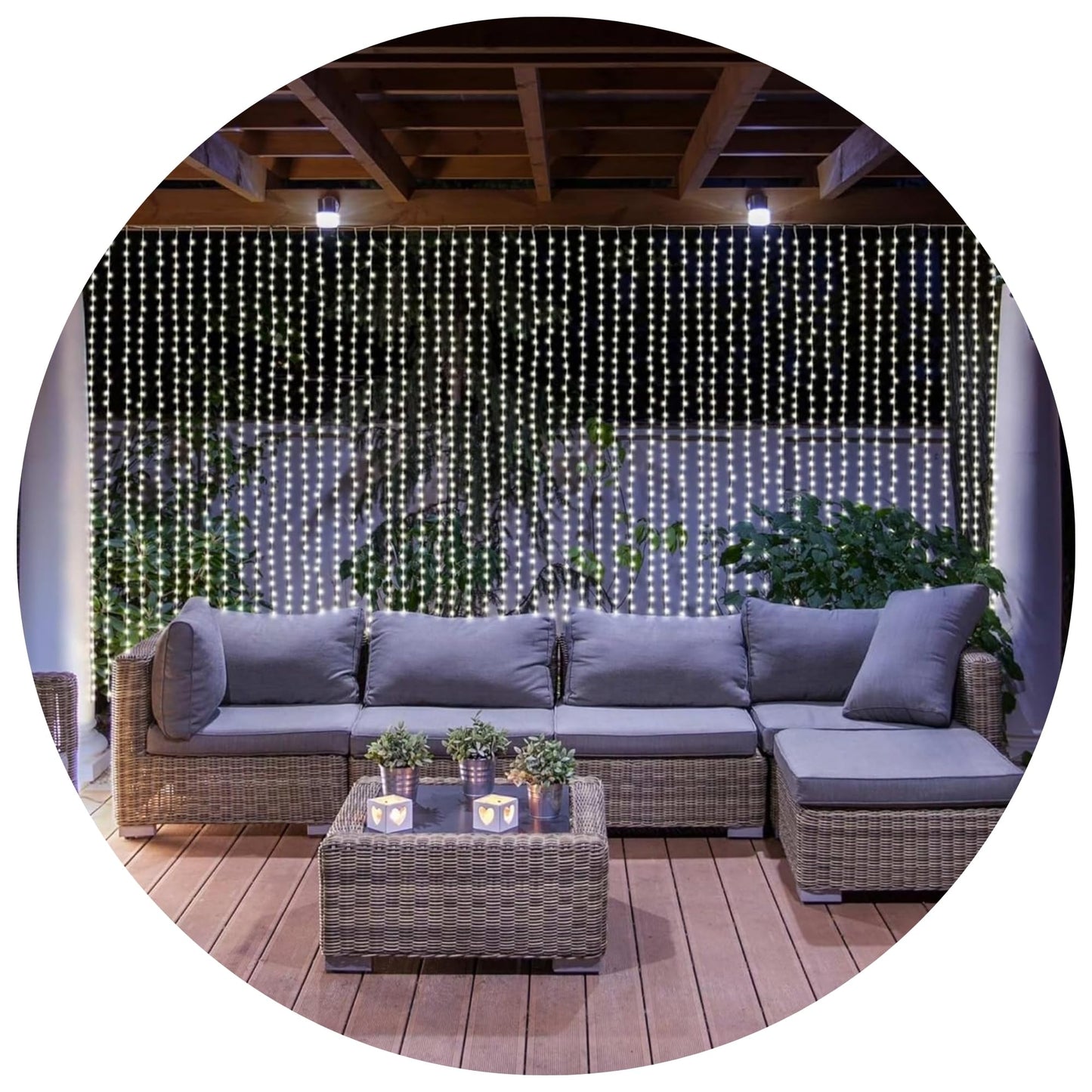 Belle Luci 608-Bulb Warm White Connectable LED Curtain Lights Outdoor Porch Decor 4'X7'