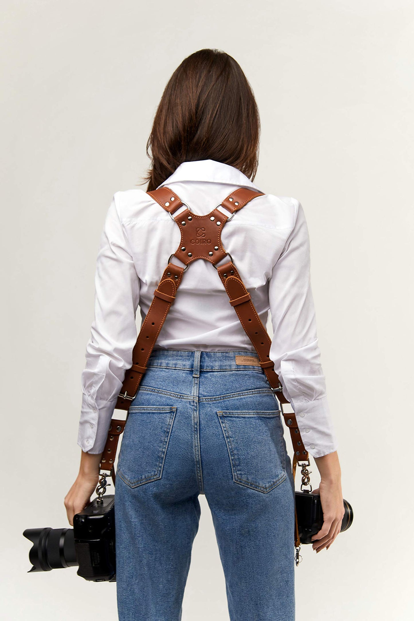 C Coiro Camera Harness for 2 Cameras – Dual Shoulder Leather Camera Strap – Double Camera Harness for DSLR/SLR, Camera Straps for Photographers of All Levels, Standard Straps/Color Tan