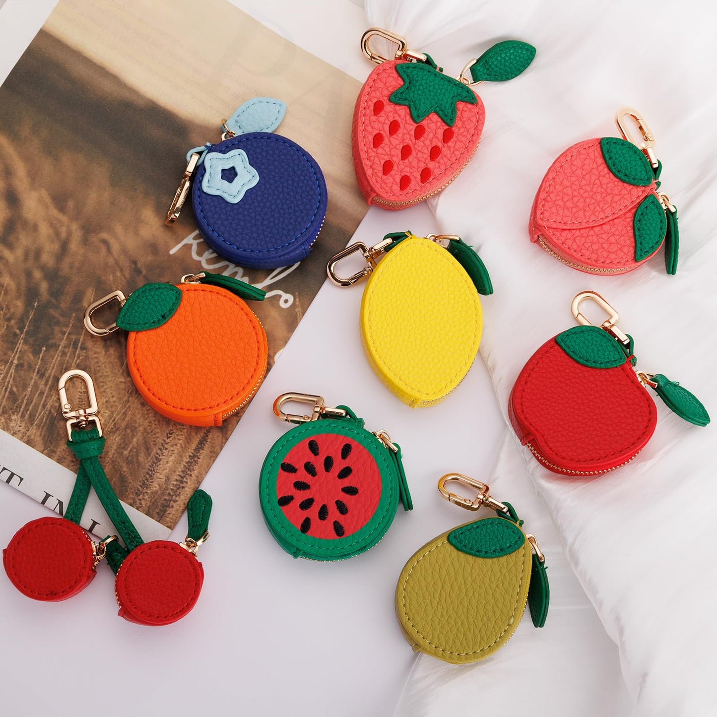 Giltnio Fruit Coin Purse Bag Charm Keychain, Mini Blueberry Charm Kawaii Leather Coin Purse Pouch Holder for Airtag Handbag Tote Wallet