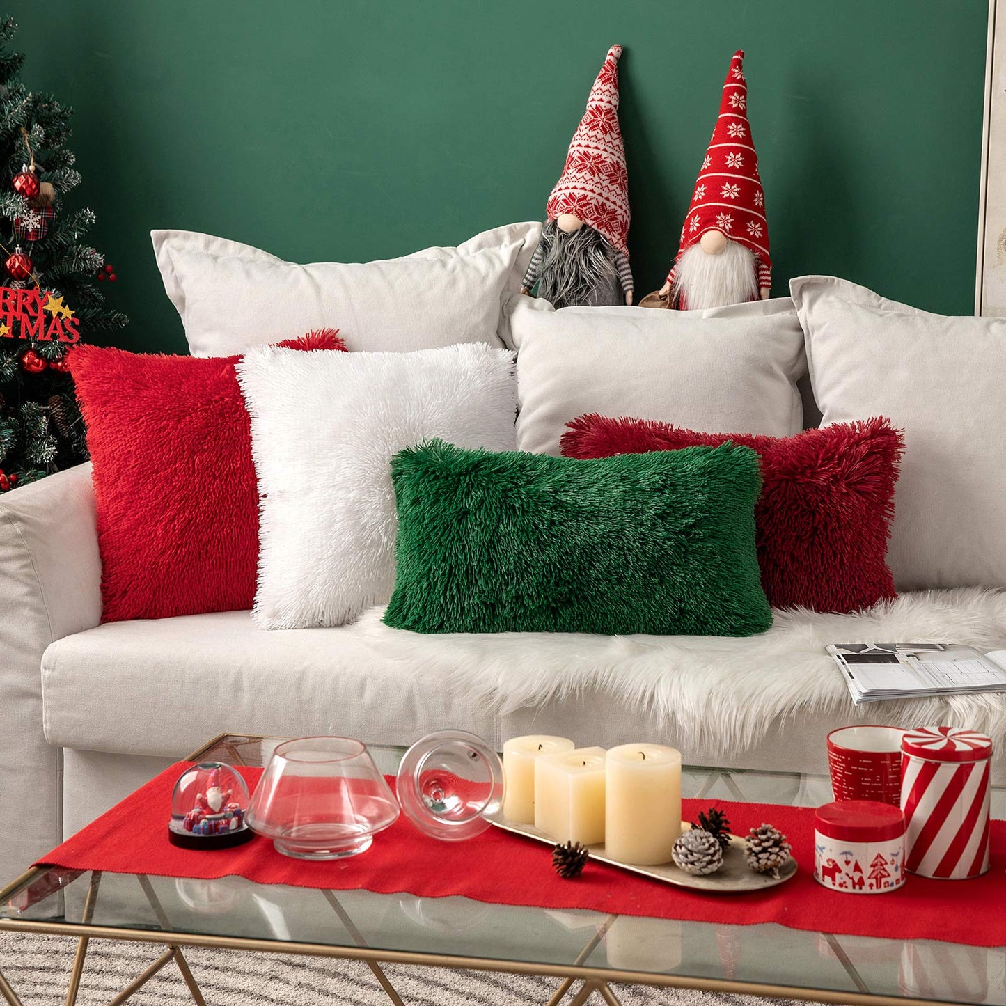 MIULEE Pack of Decoration 2 Luxury Faux Fur Throw Pillow Covers Deluxe Spring Cute Decorative Plush Pillow Case Cushion Cover Shell for Sofa Bedroom Car 20x20 Inch White