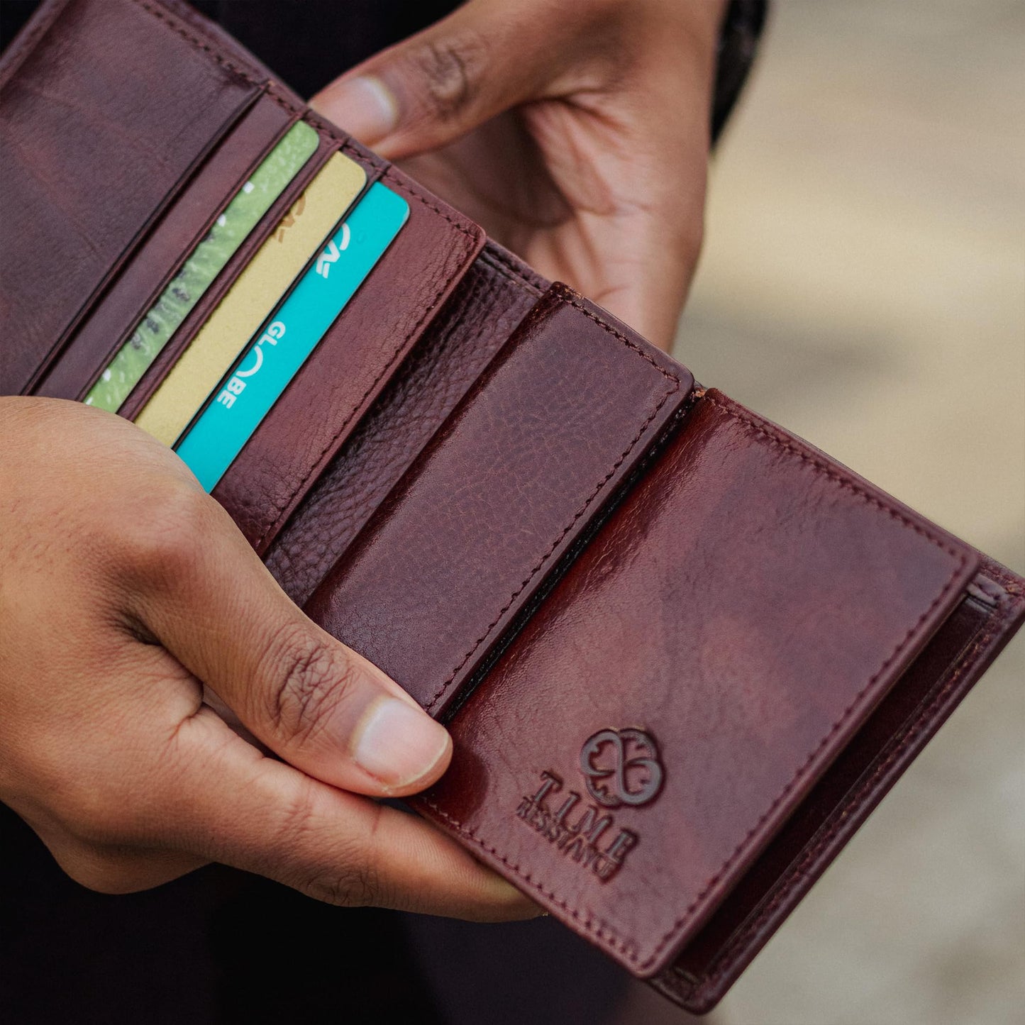 Time Resistance Leather Men's Wallet - Minimalist Wallet Design with Credit Card Holder, Magnetic Coin Holder, and Cash Slots (Brown)