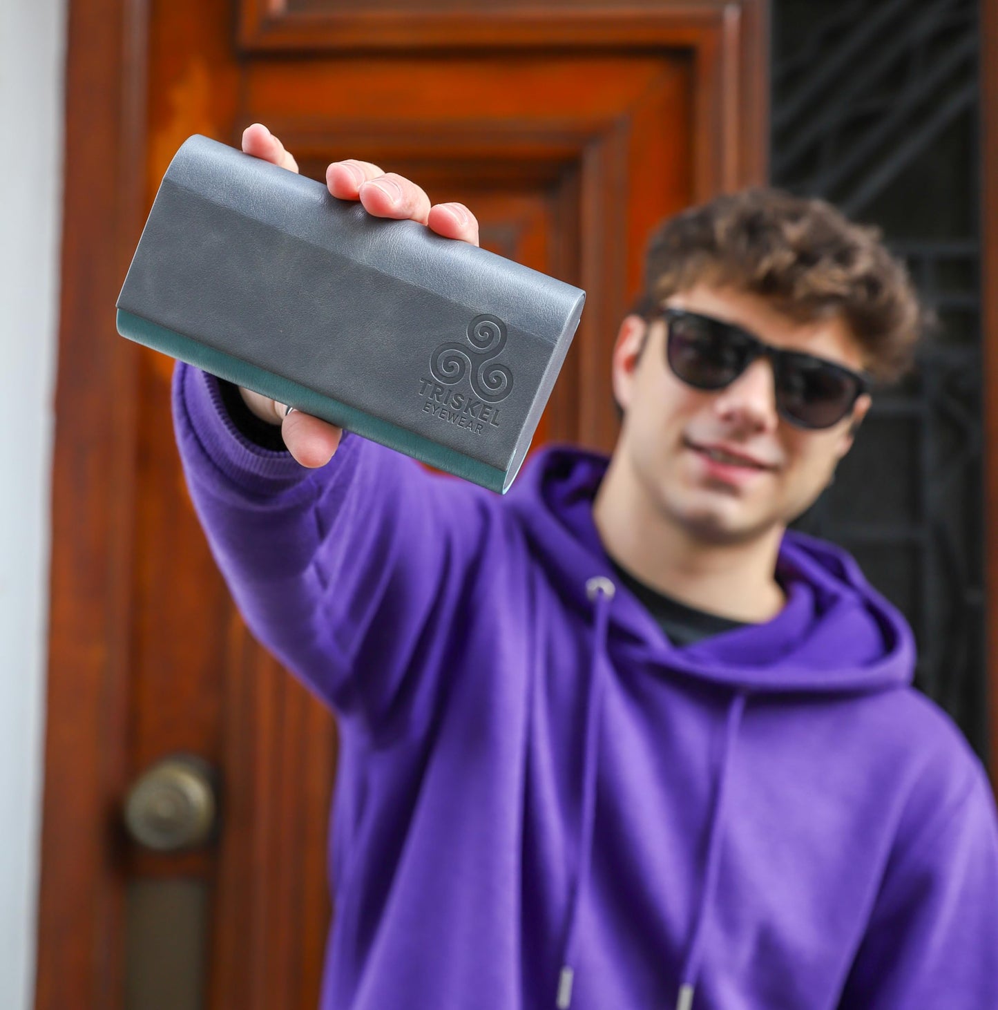 TRISKEL EYEWEAR 2-Frame Sunglasses Case – Premium PU Leather Protective Case for Men & Women, Travel Storage for Two Glasses (Charcoal Grey & Teal Grey)