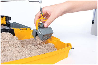 Kinetic Sand, Construction Site Folding Sandbox with 2lbs Play Sand & Toy Truck, Sensory Toys for Kids Ages 3 and up