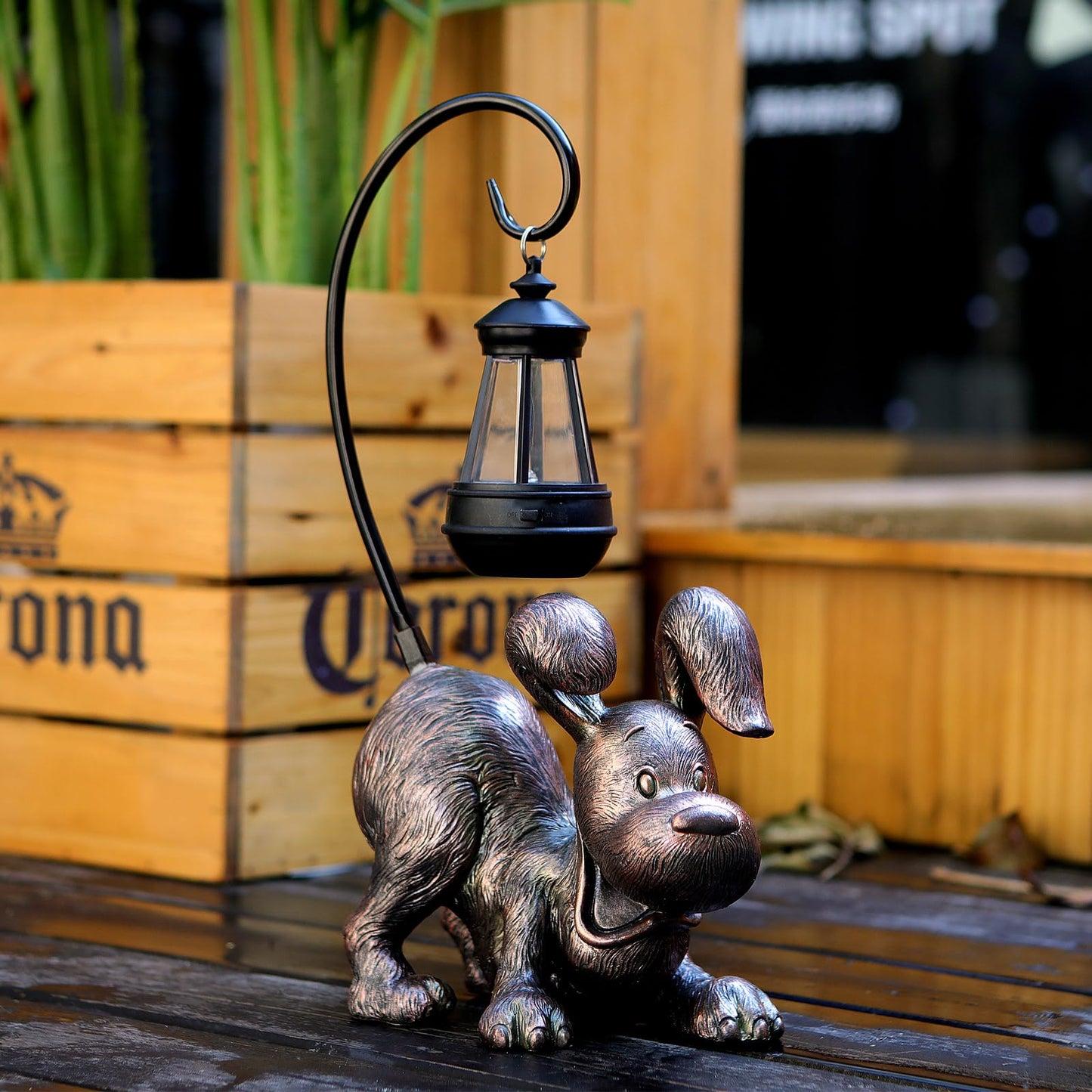 Hnnpmm Laughing Dog Figurine with Solar-Powered LED Light 15.9 Inch Tall Antique Bronze, Perfect for Gift Garden Decor or Housewarming for Dog Lovers