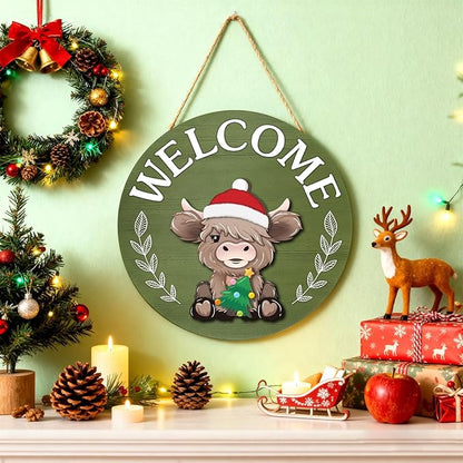 35 Pcs Christmas Interchangeable Highland Cow Welcome Sign Highland Cow Seasonal Wooden Hanging Door Decor Thanksgiving Farmhouse Hanging Sign for Front Door Xmas Party Decoration Gift(Grass Green)