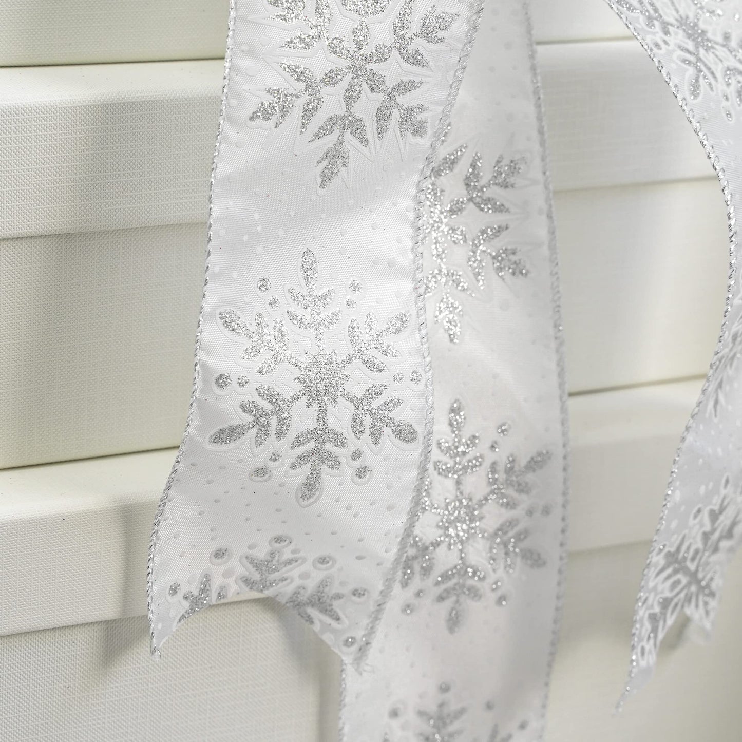 MEEDEE Silver Snowflake Wired Ribbon White Ribbons with Glitter Snowflake 2.5 Inch White and Silver Ribbon for Christmas Tree, Winter Decor, Garlands, Wreaths, Gift Wrapping (10 Yards)