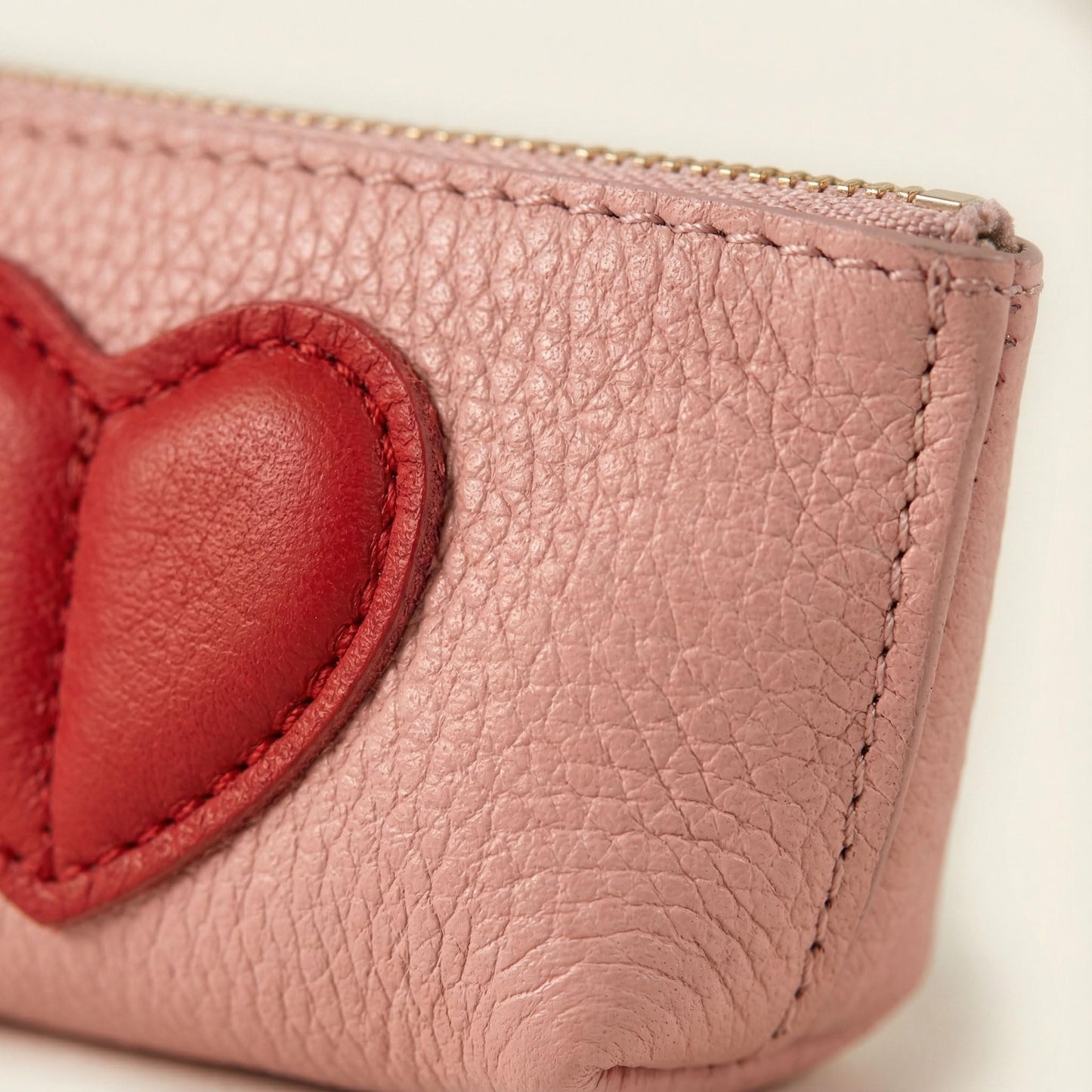 Red Heart Design Small Coin Purse - Cute Compact Keychain Change Purse Soft Leather Wallet with Zipper for Women (Pink)