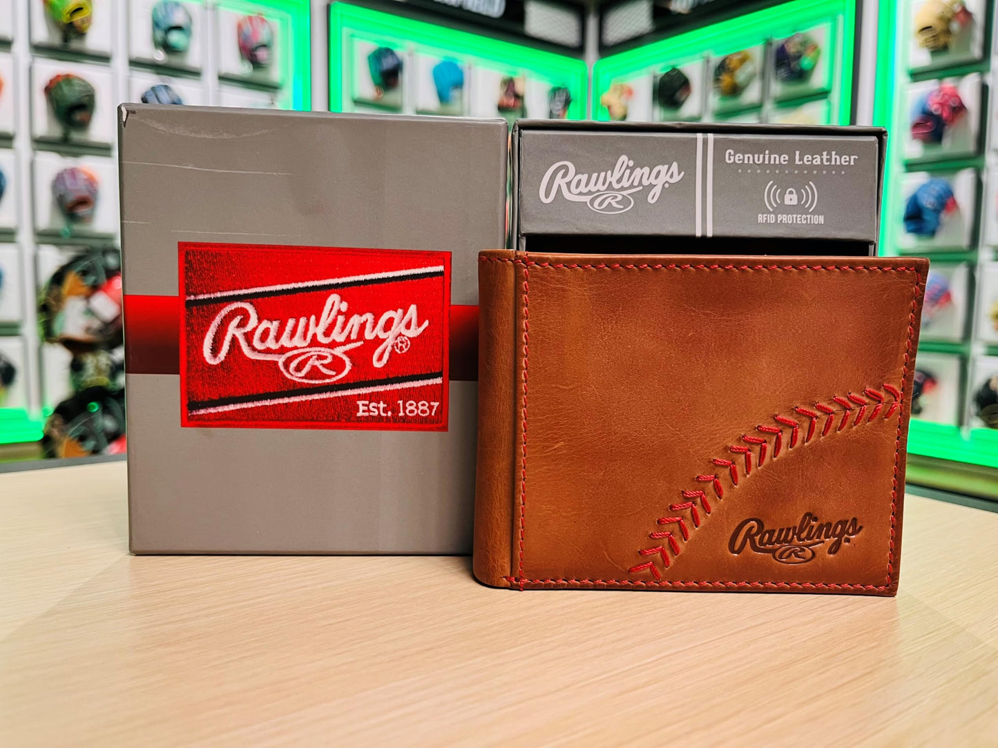 Rawlings | Men's Bifold Wallet Collection | Genuine Leather | Light Brown | Baseball Seam Stitch