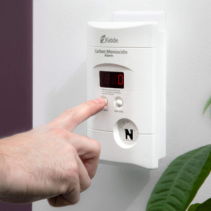 Kidde Carbon Monoxide Detector, Plug-In with 9V Battery Backup, Digital Display, 85 dB Alarm, LED Status Light Indicators, 3rd Edition