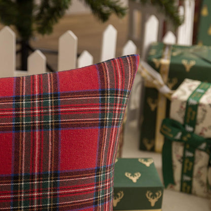 AQOTHES Pack of 2 Christmas Plaid Decorative Throw Pillow Covers Scottish Tartan Cushion Case for Farmhouse Home Holiday Decor Red and Green, 24 x 24 Inches