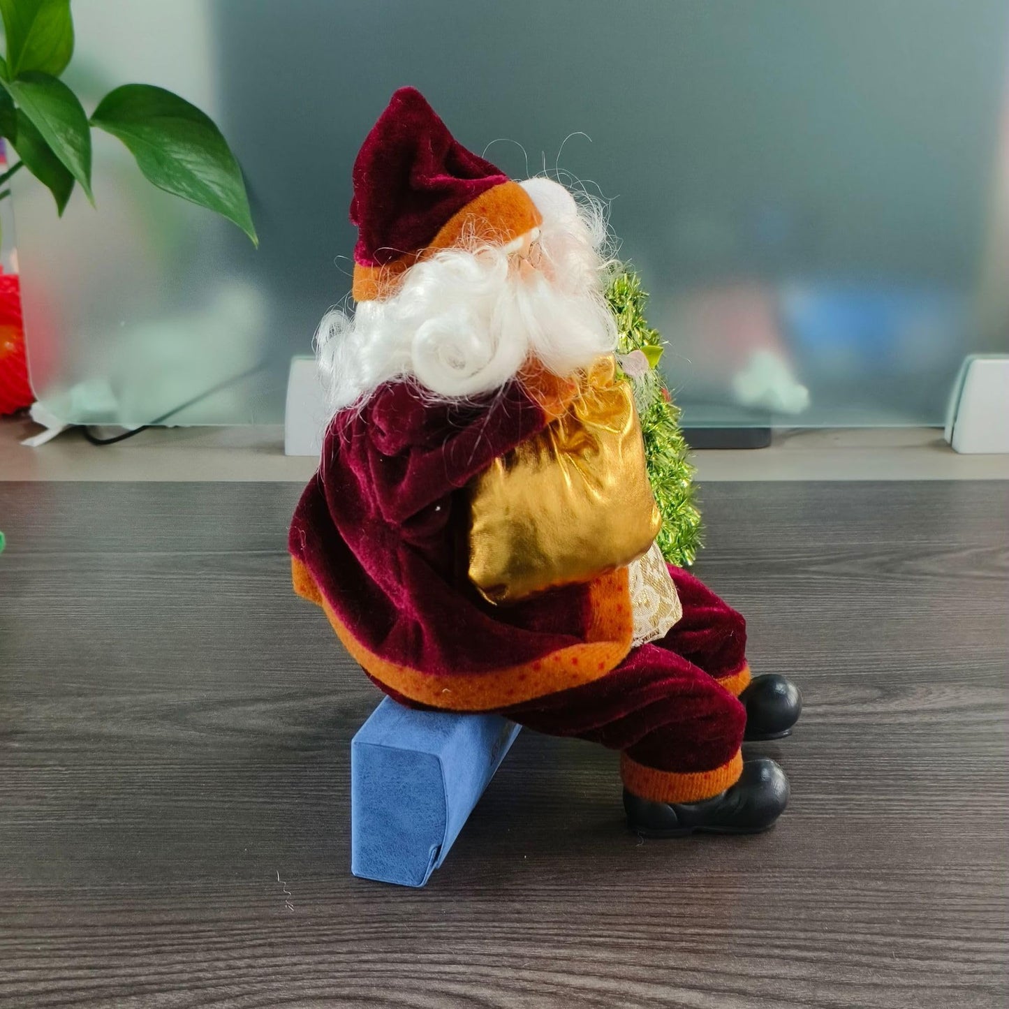 ITODA Christmas Plush Decor Dolls Sitting Shelf Santa Claus Figurine Holiday Xmas Party Flexible Ornaments Stuffed Decor for Home Office Table