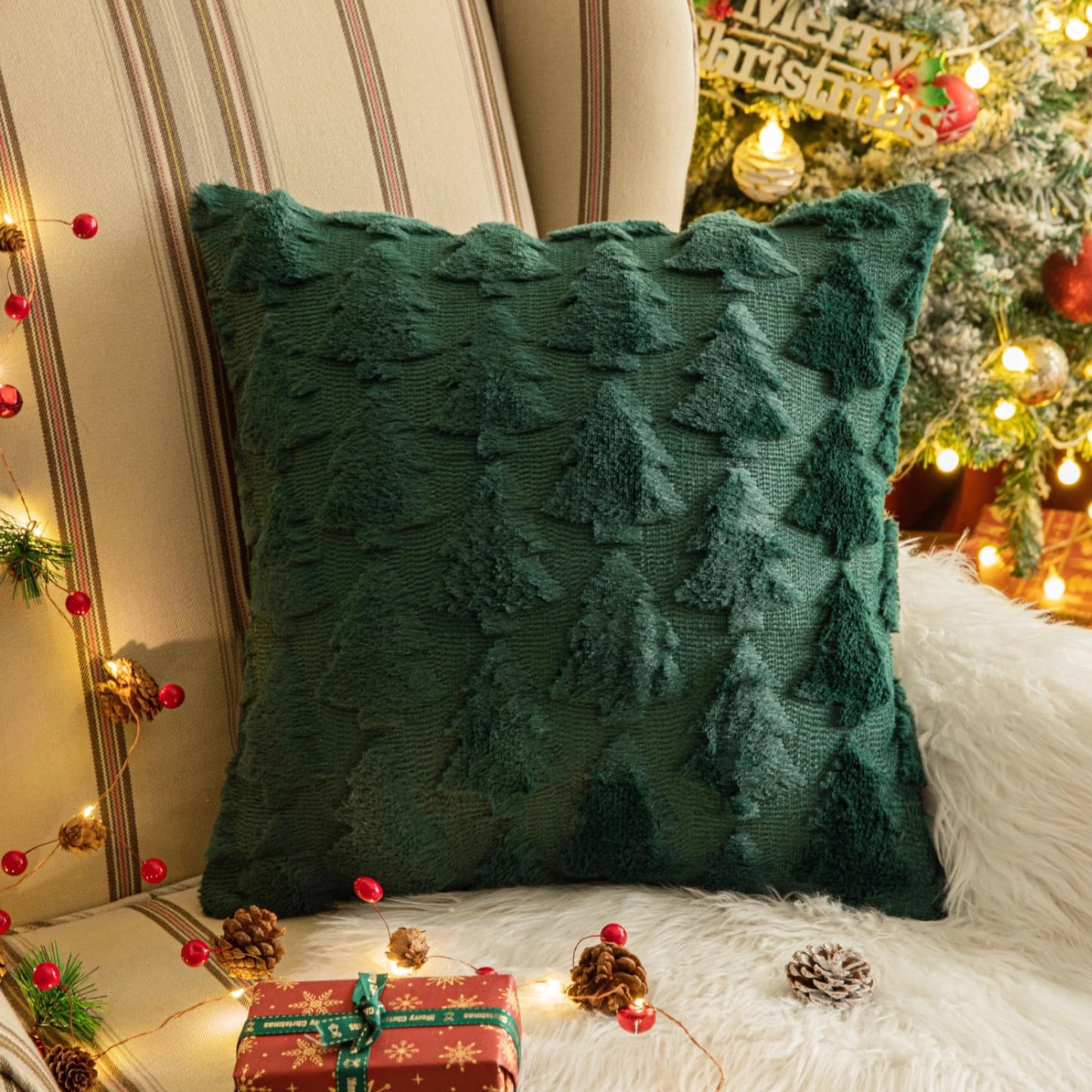 AQOTHES Set of 2 Christmas Tree Green Throw Pillow Covers 18x18 Inch, Soft Faux Fur Green Decorative Xmas Throw Pillows for Couch Sofa Holiday Winter Decor