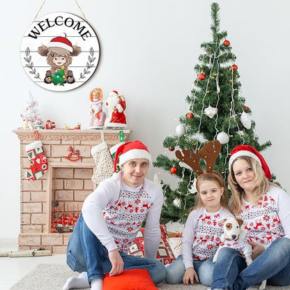 35 Pcs Christmas Interchangeable Highland Cow Welcome Sign Highland Cow Seasonal Wooden Hanging Door Decor Thanksgiving Farmhouse Hanging Sign for Front Door Xmas Party Decoration Gift(White)