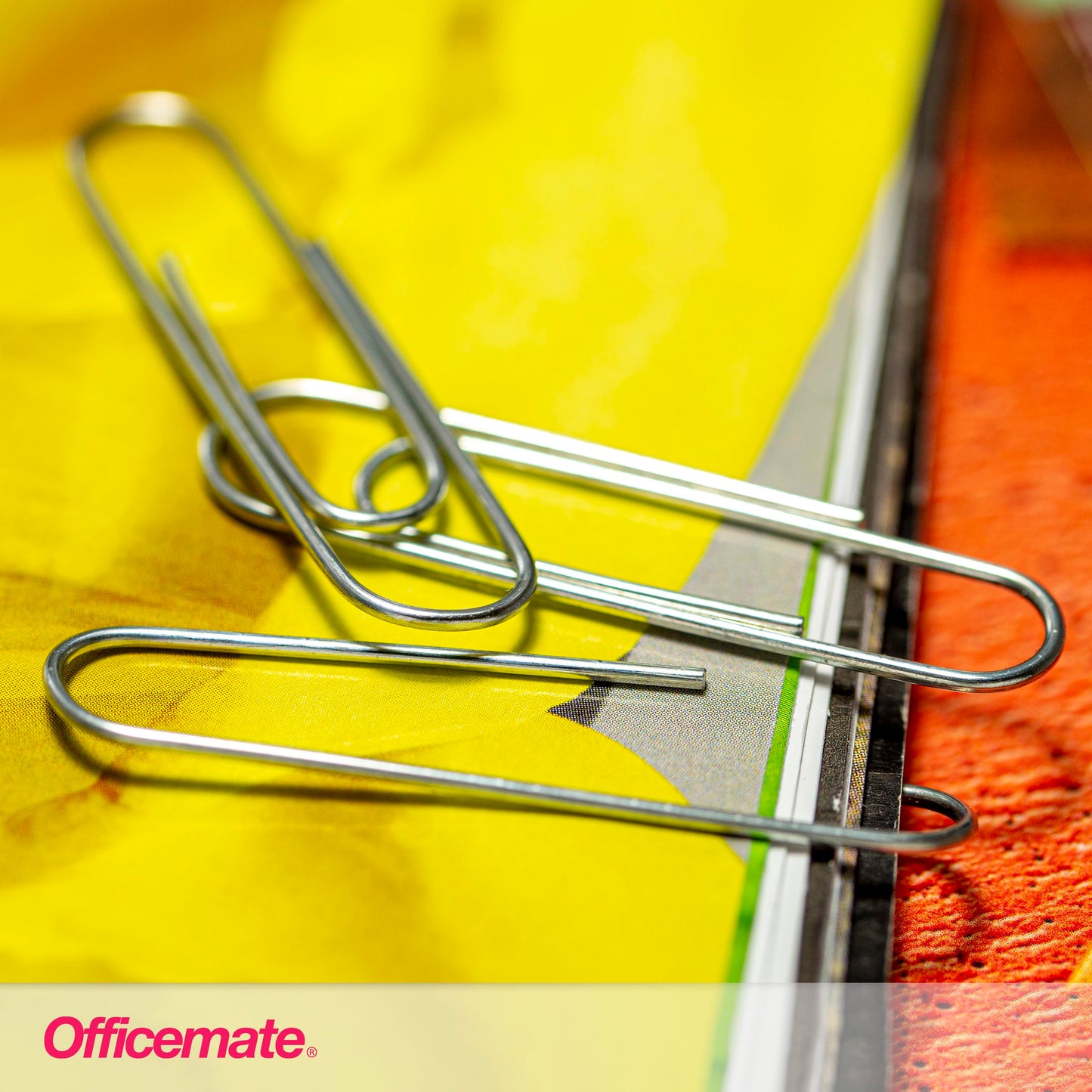 Officemate Giant Paper Clips, Pack of 10 Boxes of 100 Clips Each (1,000 Clips Total) (99914)