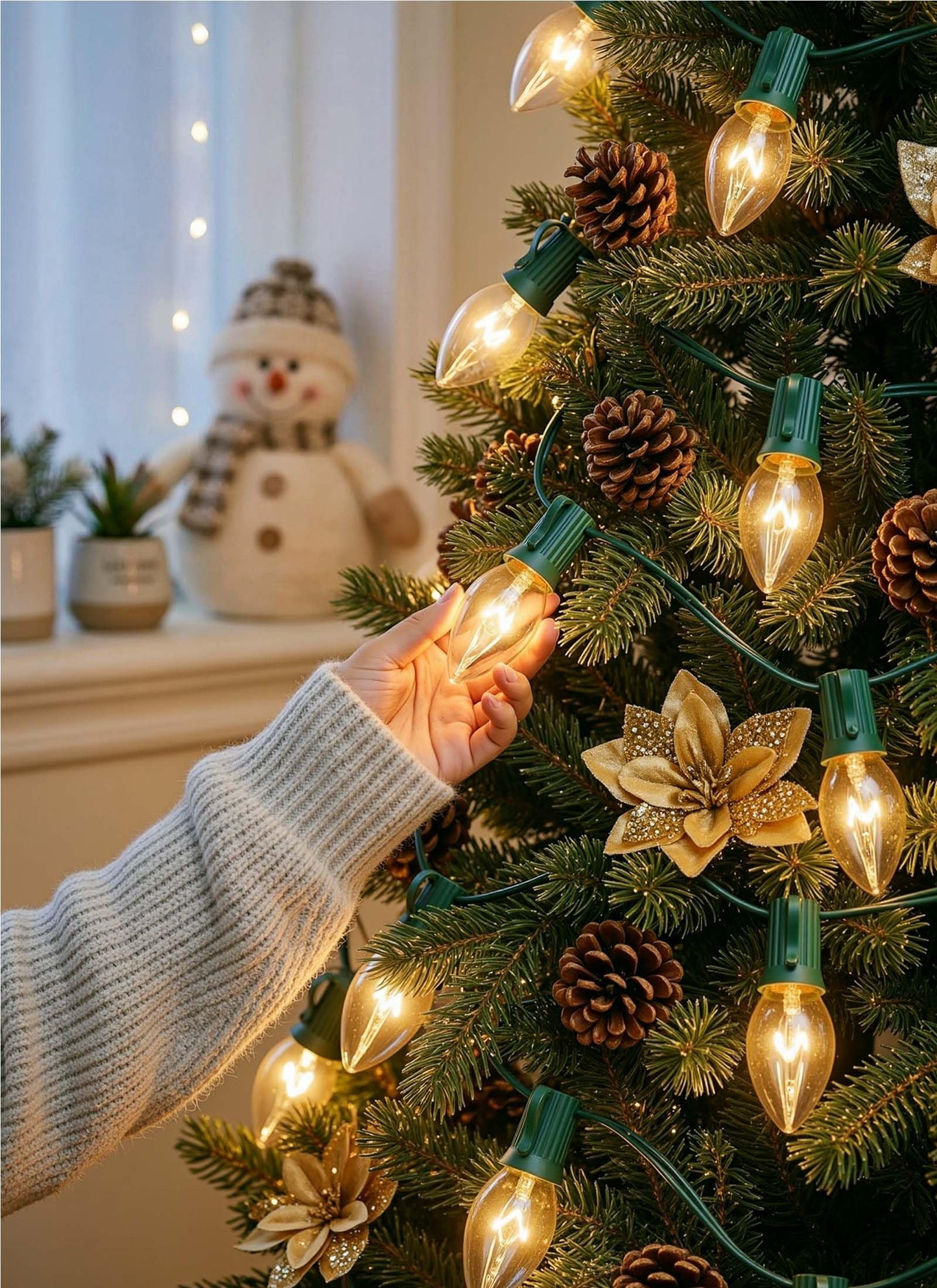 Minetom C9 Clear Christmas String Lights, 25FT 25 Bulbs Bright & Warm Outdoor Christmas Lights, Long Life C9 String Lights for Tree Patio Gazebo Wreath, Green Wire