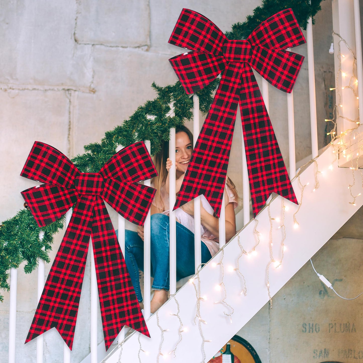1 PCS Christmas Bows, 16x24 In Large Christmas Tree Bows, Velvet Black Red Xmas Bows for Buffalo Plaid Christmas Tree Decorations Plastic Xmas Home Party Decor Supplies for Fence Railing Stairs Door