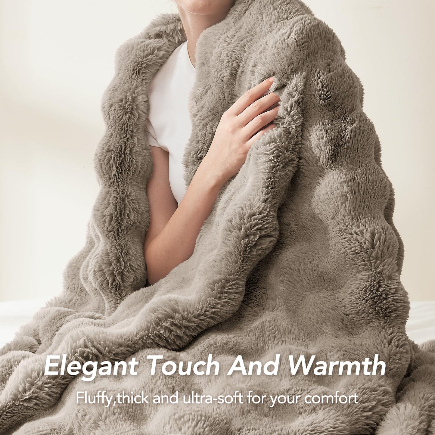 L'AGRATY Faux Rabbit Fur Blanket: 50" x 60" Luxury Soft Fluffy Thick Fur Throw Blanket for Couch Bed Sofa - Cozy Plush Bubble Blankets for Winter: Warm Flannel Fleece Decorative Blanket(Castle Grey)