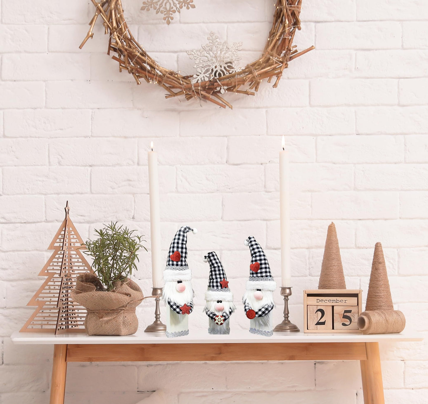 CYNOSA 3Pcs Cute Christmas Gnomes Table Signs Christmas Decorations for Home Winter Rustic Gnomes Tabletop Centerpieces Block Signs for Xmas Holiday Party Indoor Home Decor