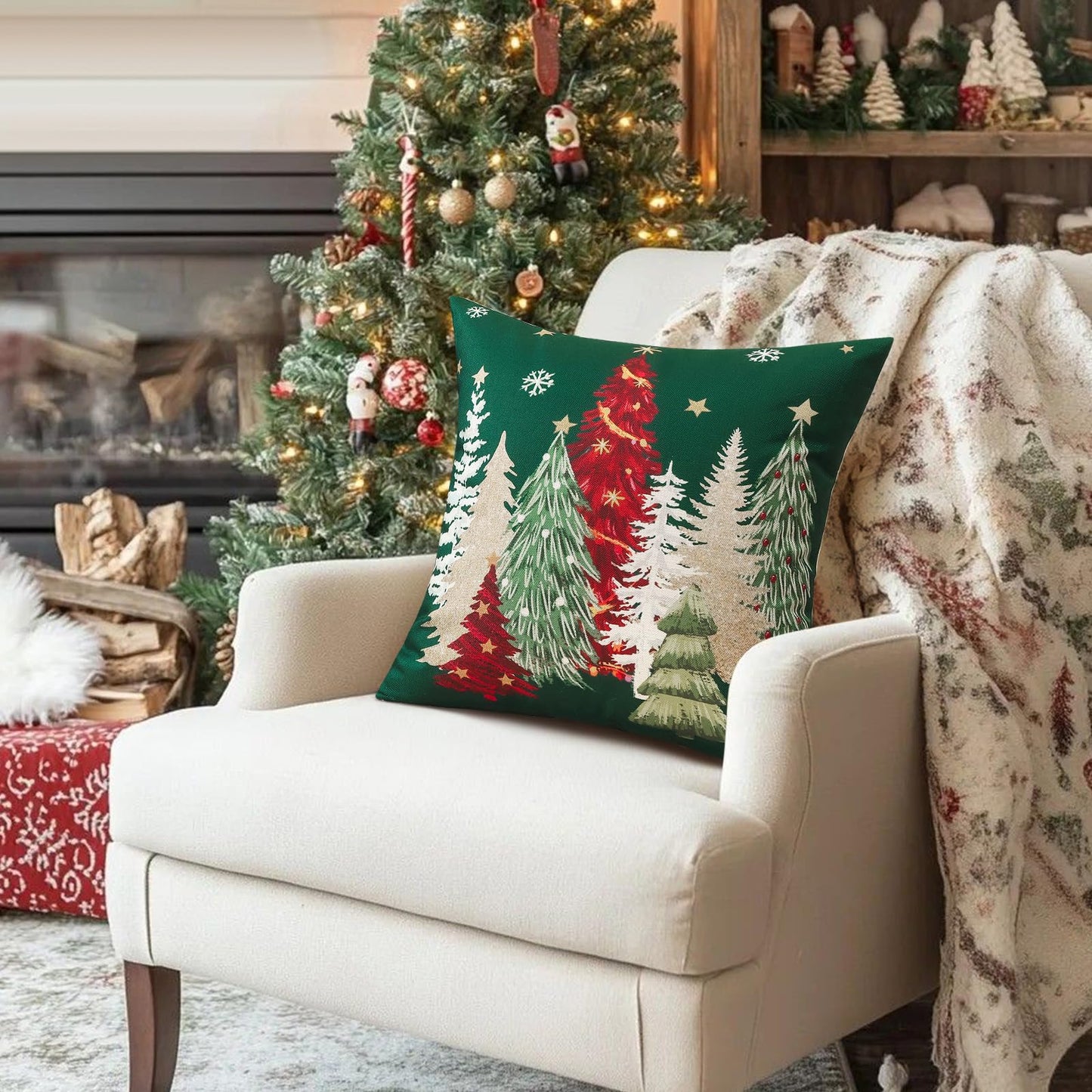 Artscope Christmas Tree Throw Pillow Covers 18x18 Inch Set of 2, Winter Hoilday Christmas Decoration Pillow Cases for Home Decor-Green