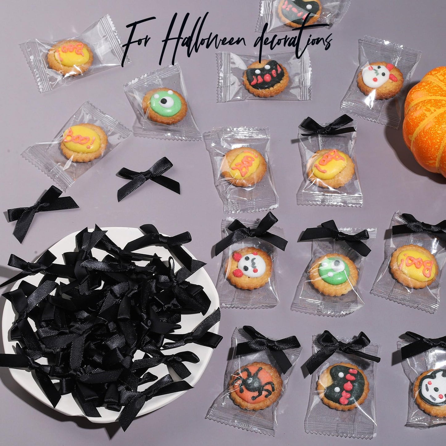 YGDZ 50 PCS Mini Black Bows, Small Stain Ribbon Black Bow for Cake, Tiny Bows for Crafts, Bow Decorations for Party Favors, Balloons