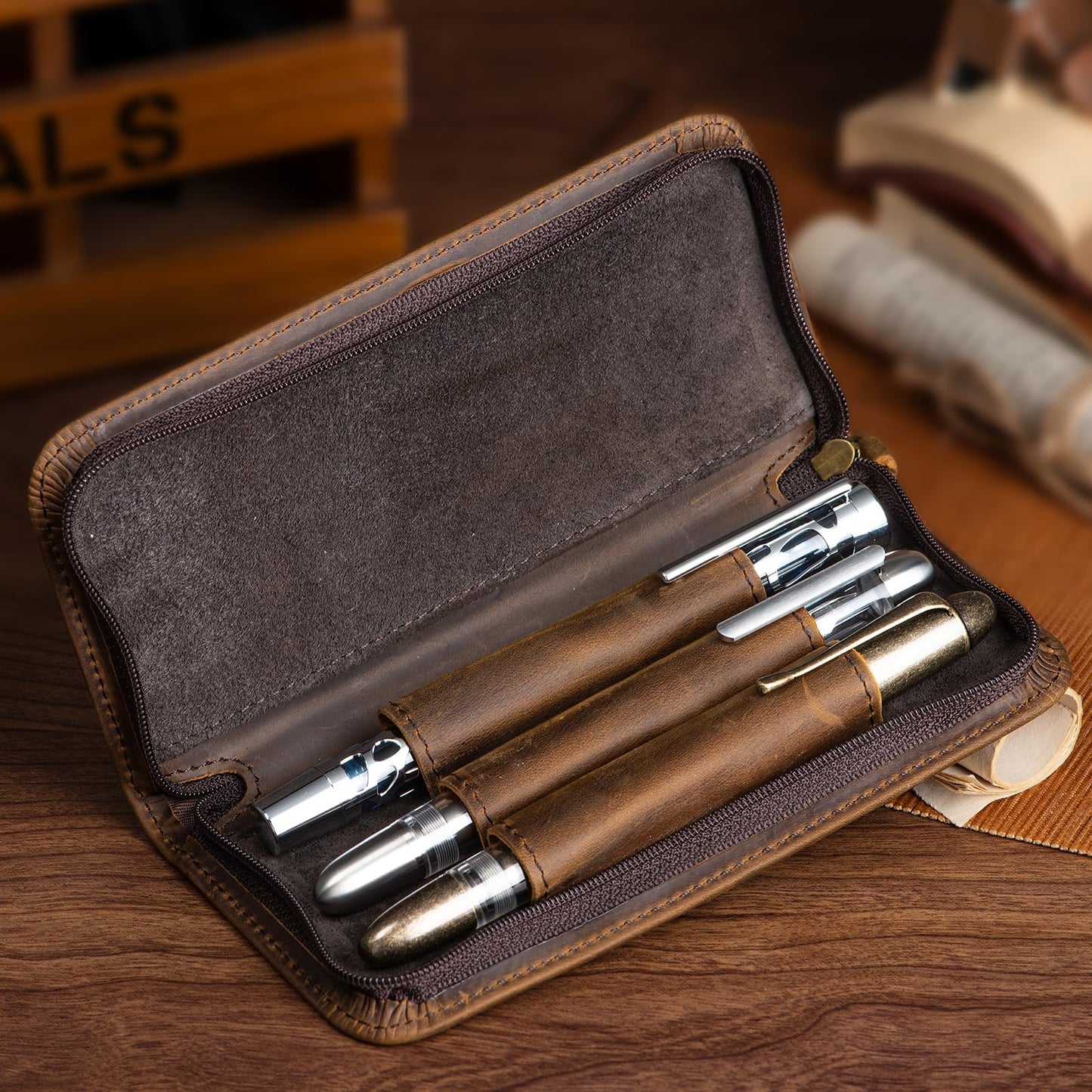 Lanxivi Vintage Leather Fountain Pen Case 3 Divided Slots, Zippered Pen Case Pouch, Handmade Display Holder for Rollerball Pen