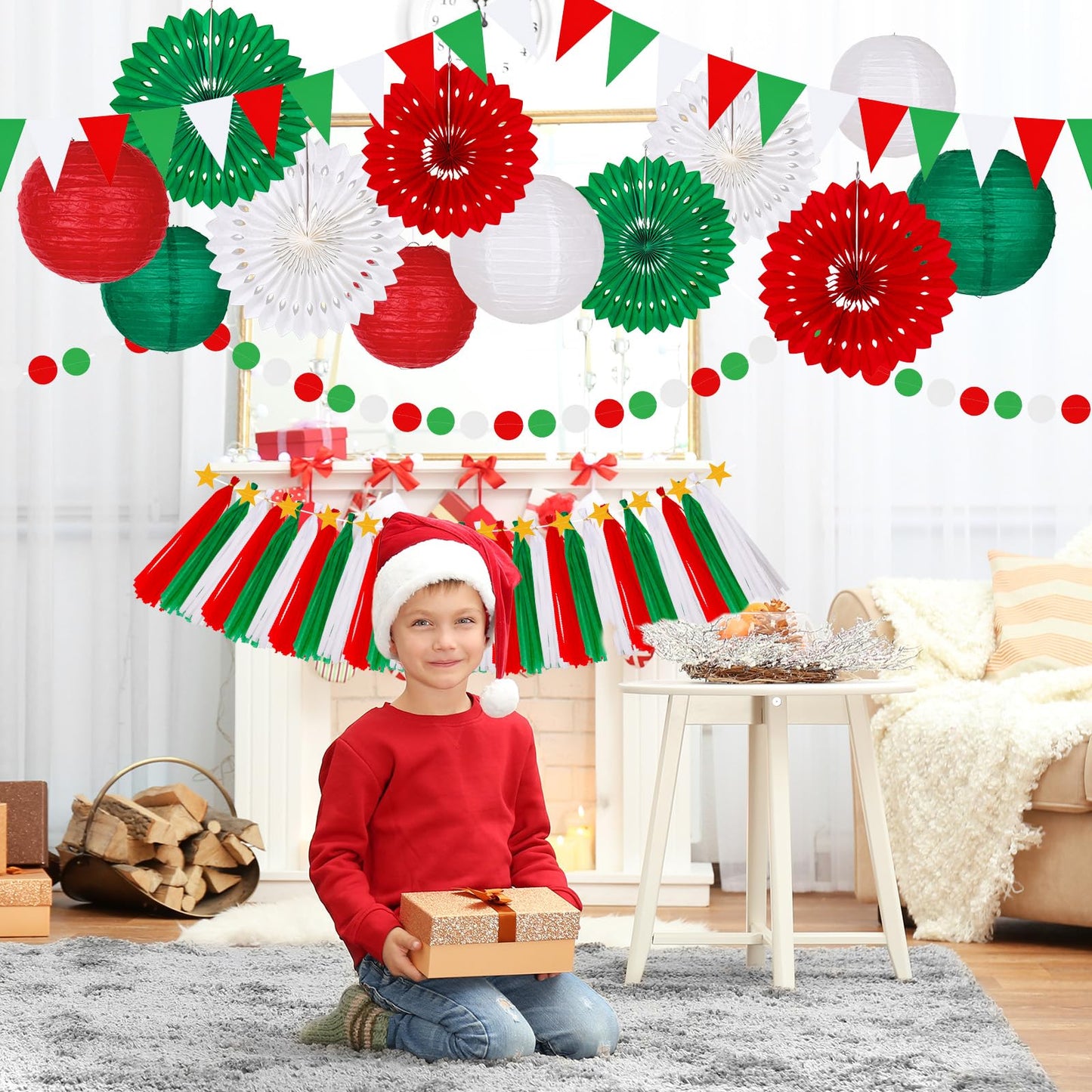 FYSUIMU 18Pcs 3D Christmas Paper Lantemm Decoration Garland Set Red Green White Hanging Buntina Banner paper Fans Tassel for Xmas Holiday Party decor