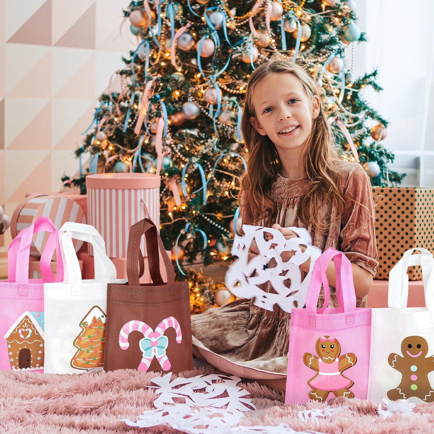 K KUMEED 20Pcs Christmas Party Favor Bags,Gingerbread Man Theme Party Gifts Bags Reusable Pink Candy House Birthday Party Bags with Handles for Girls Christmas Party Supplies Baby Shower